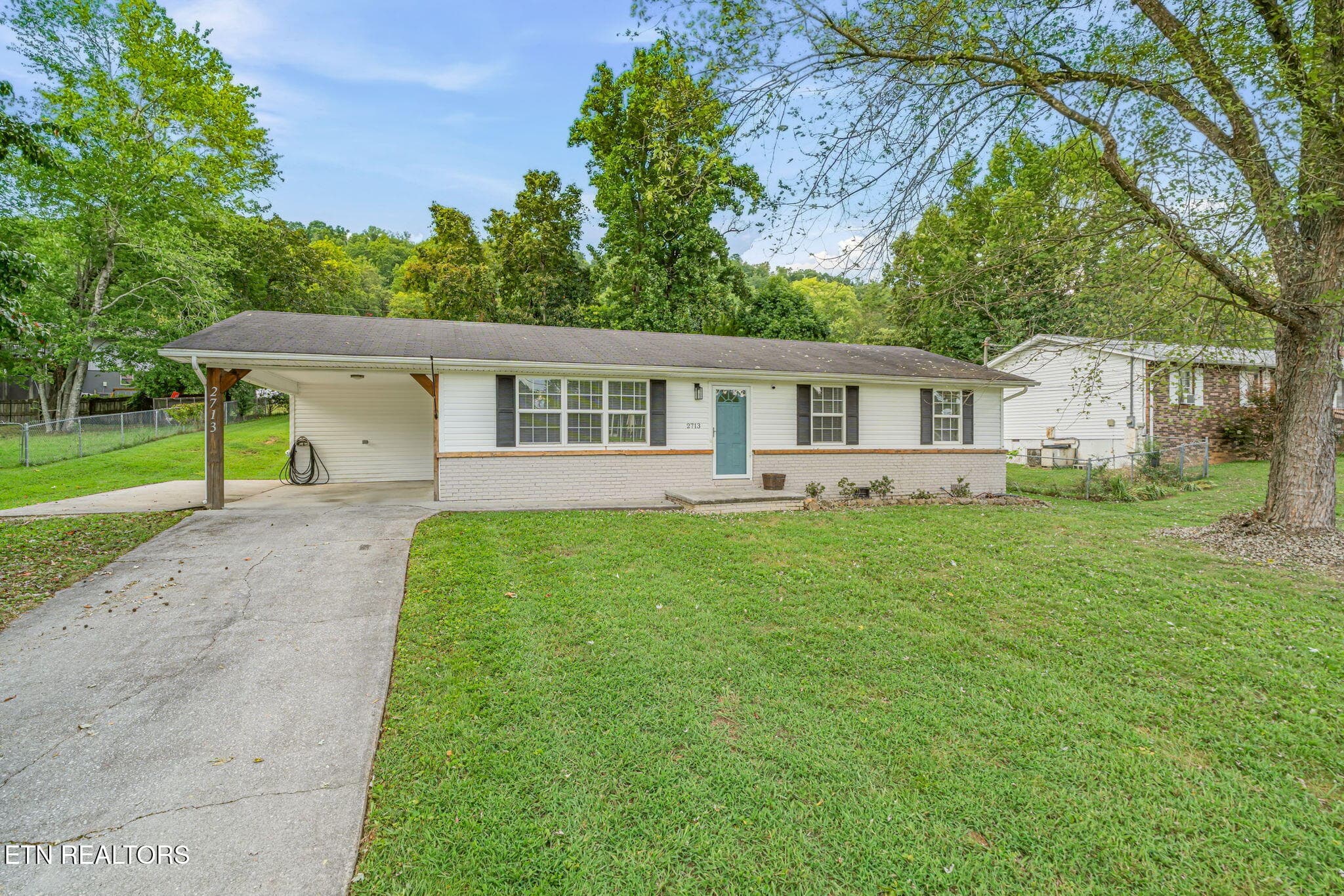2-web-or-mls-2713 Mynatt Road-3 - 2713 Mynatt Rd, Knoxville, TN 37918, Knoxville