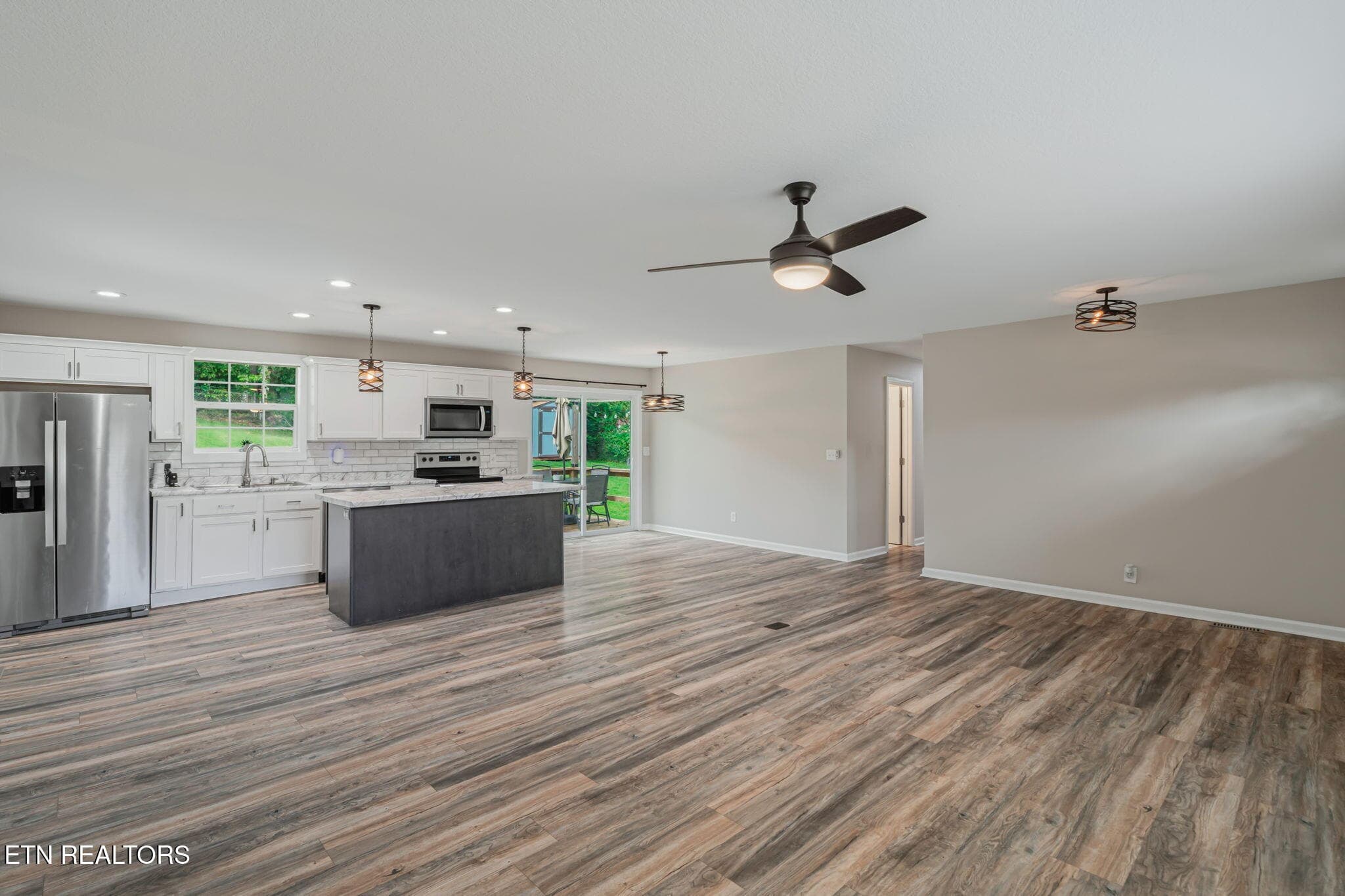 8-web-or-mls-2713 Mynatt Road-9 - 2713 Mynatt Rd, Knoxville, TN 37918, Knoxville