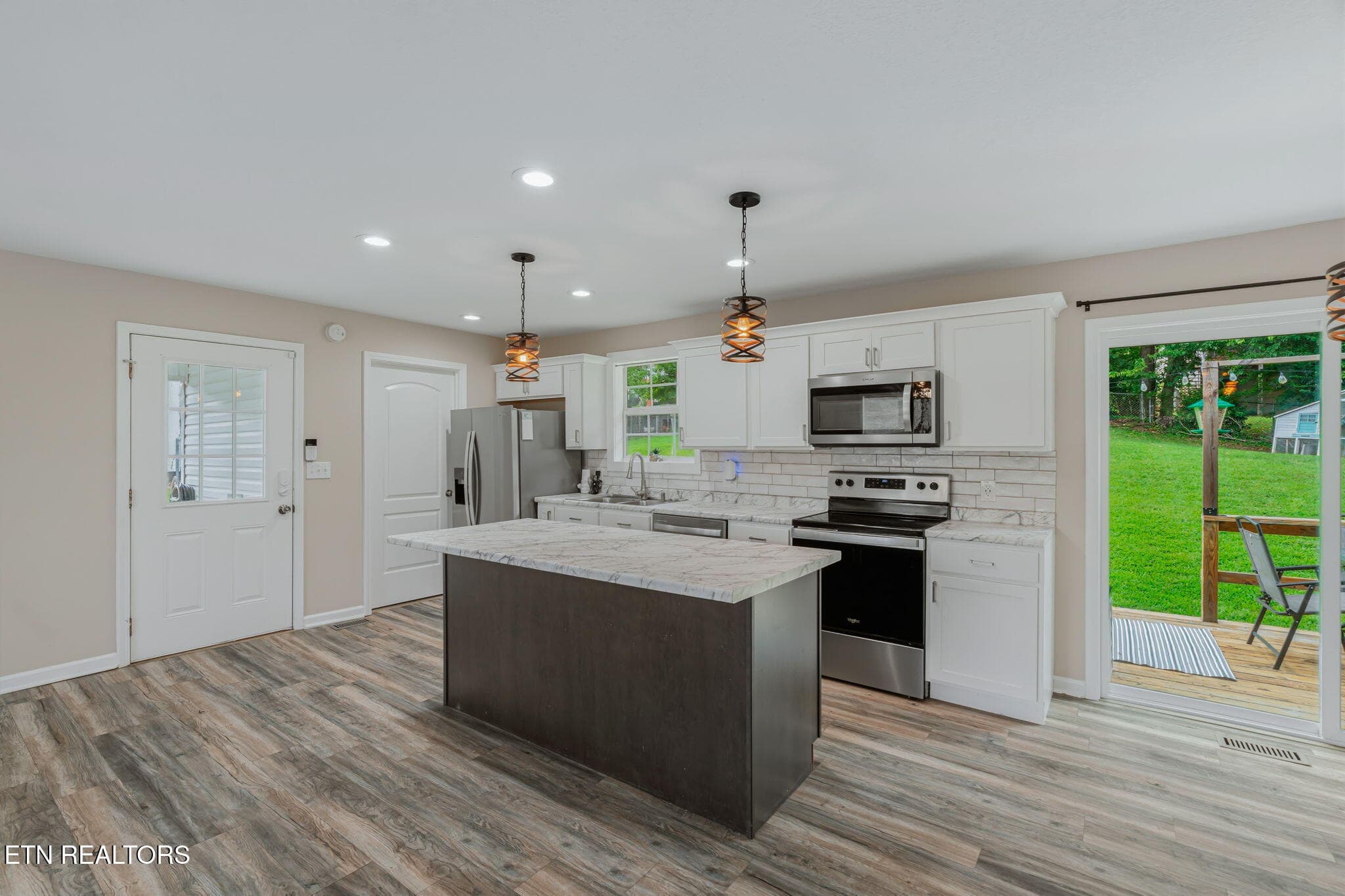 14-web-or-mls-2713 Mynatt Road-15 - 2713 Mynatt Rd, Knoxville, TN 37918, Knoxville