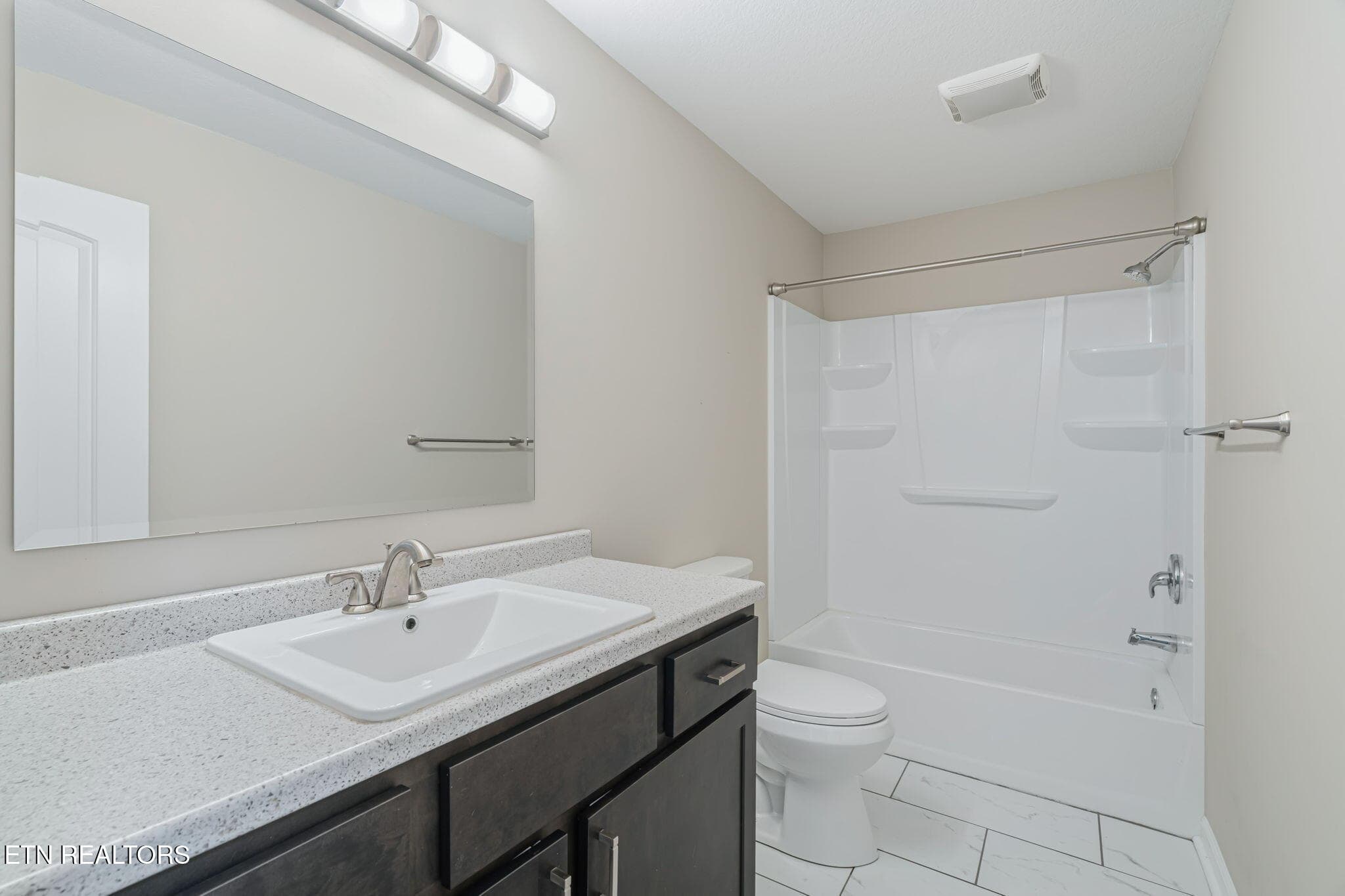 20-web-or-mls-2713 Mynatt Road-21 - 2713 Mynatt Rd, Knoxville, TN 37918, Knoxville
