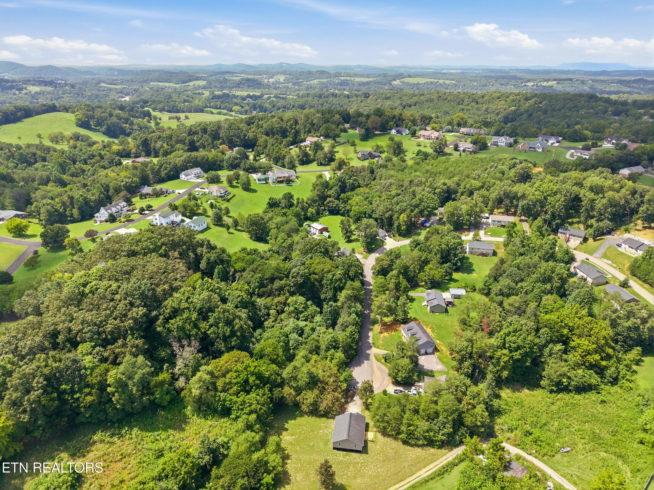 007 - Catherine Crisp Drive, Kodak, TN 37764