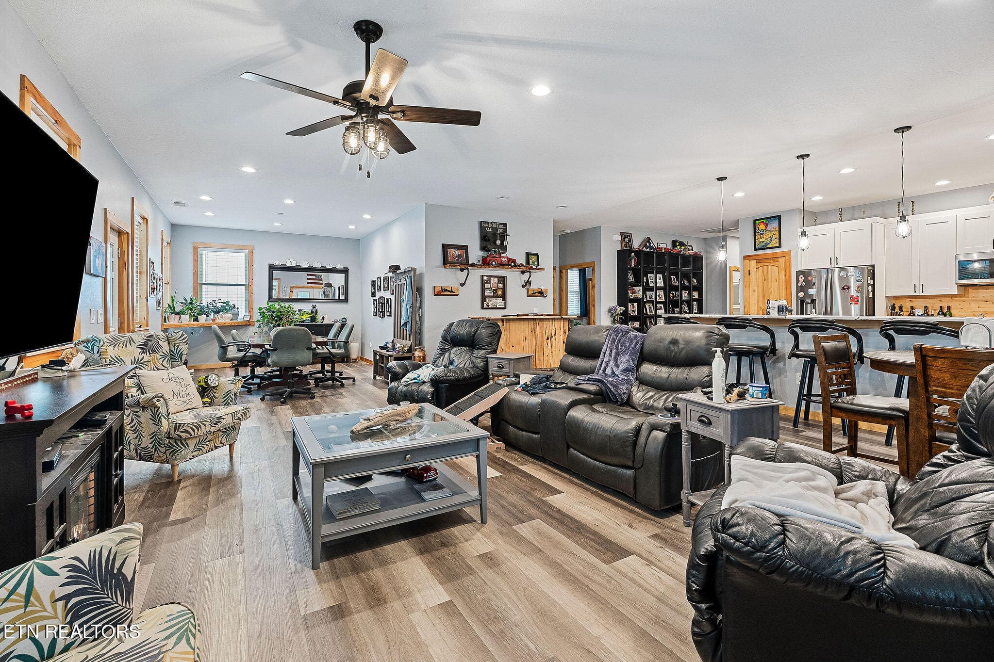 LIVING AREA 1 - 113 Allens Way, Crossville, TN 38572, Crossville