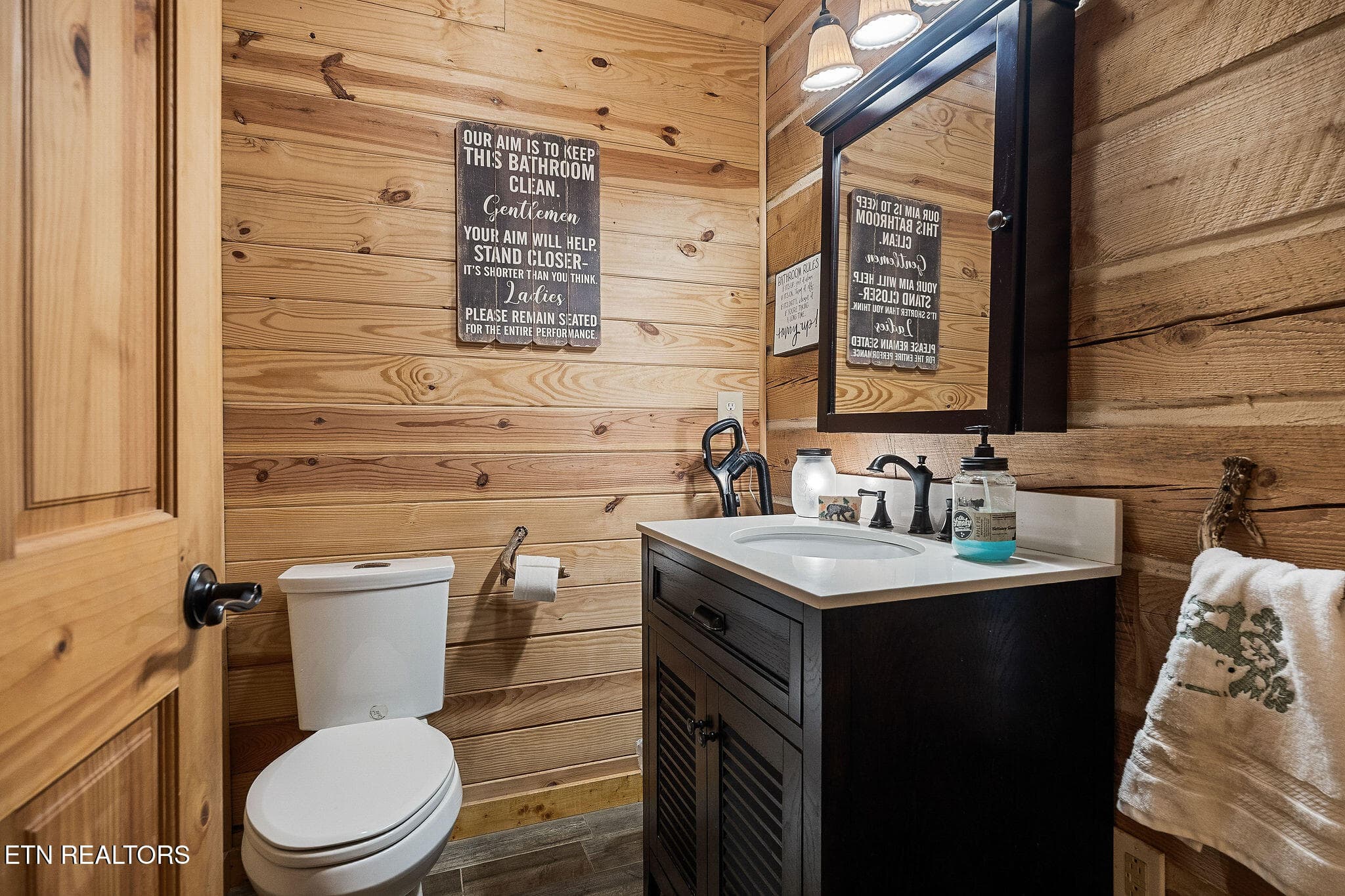 HALF BATH - 113 Allens Way, Crossville, TN 38572, Crossville
