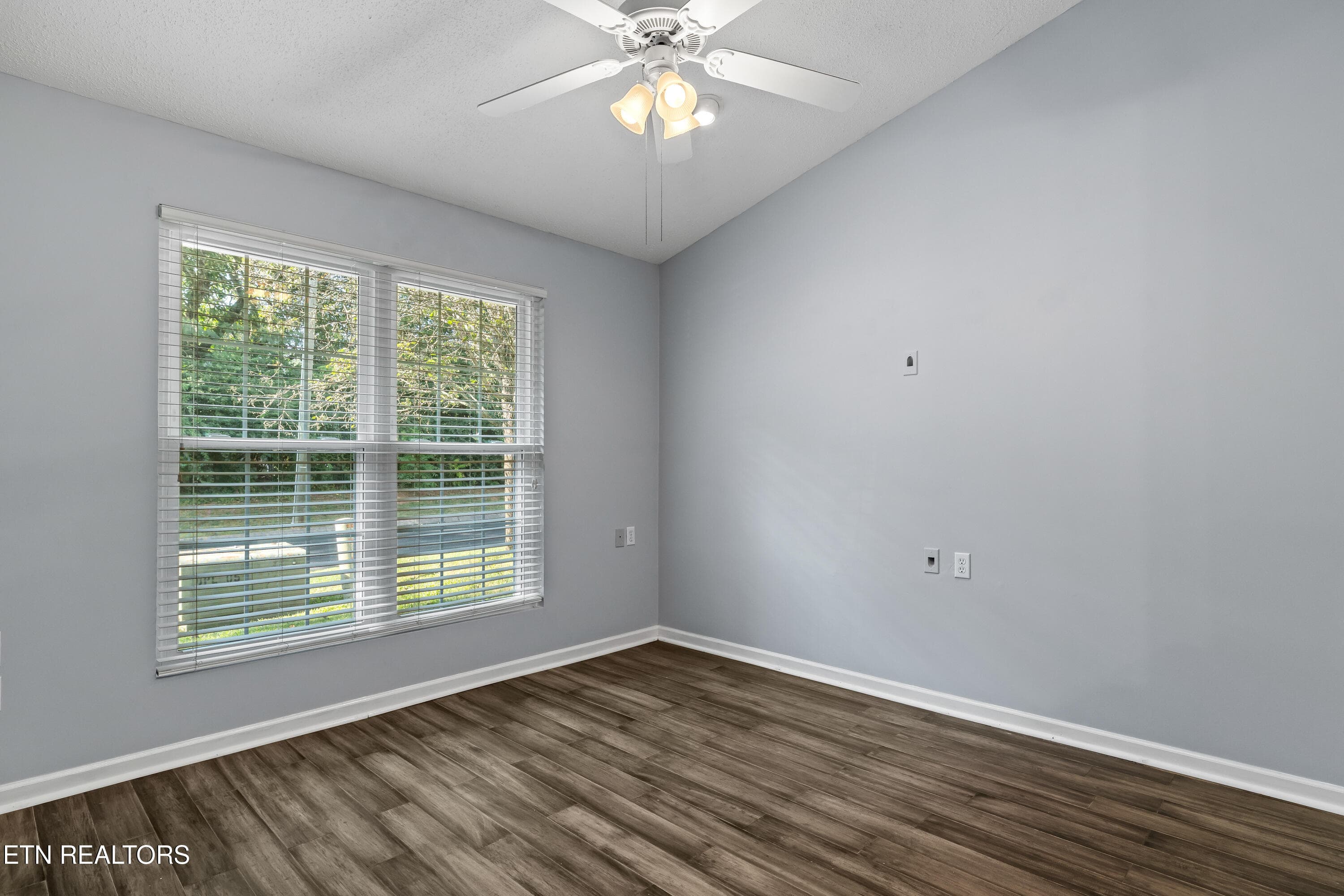 228DaltonPlWy-4 - 228 Dalton Place Way, Knoxville, TN 37912