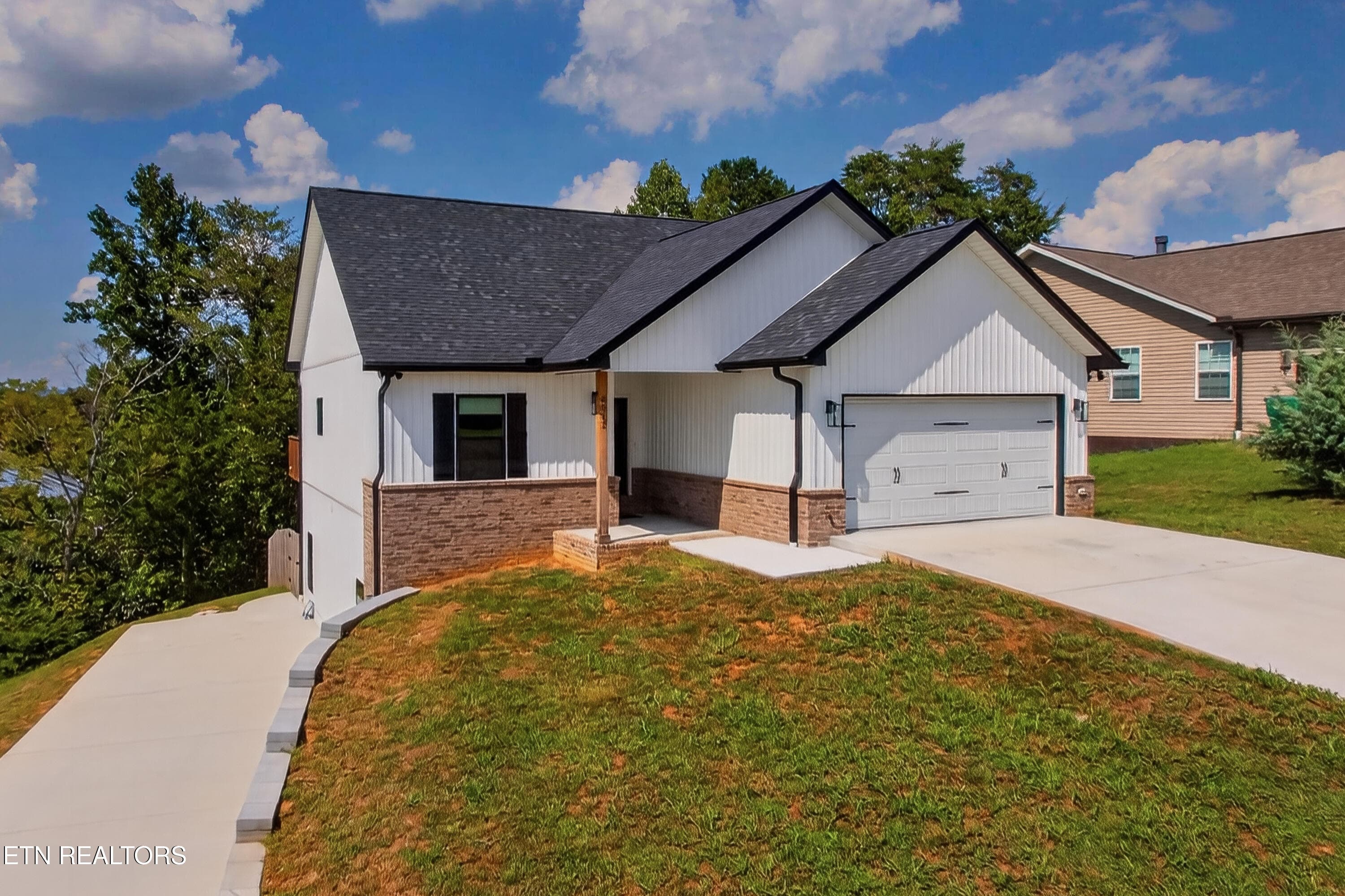 IMG_5595 - 8011 Stone Hollow Drive, Knoxville, TN 37924