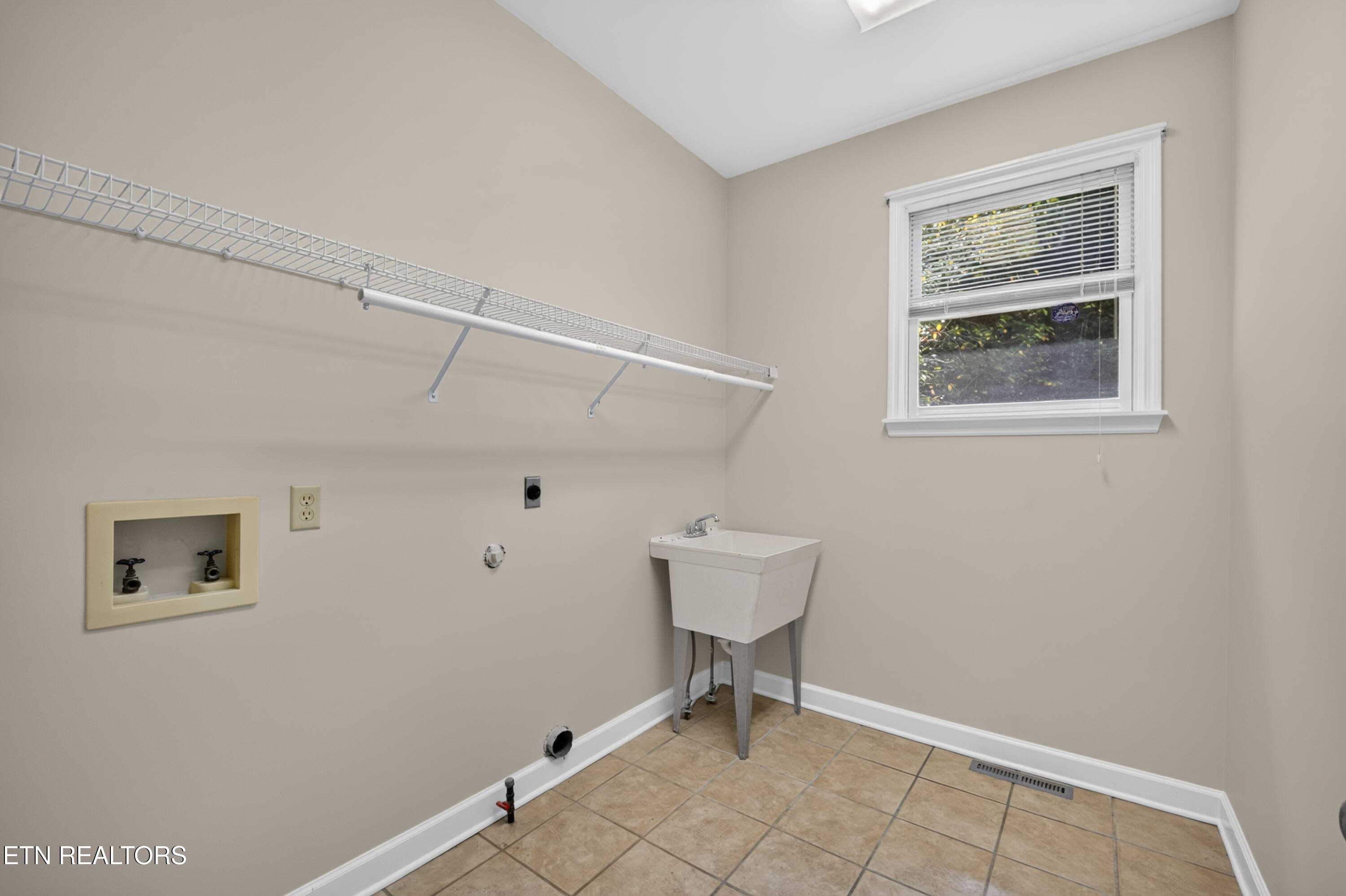 601-Hansmore-19 - 801 Hansmore Place, Knoxville, TN 37919, Knoxville