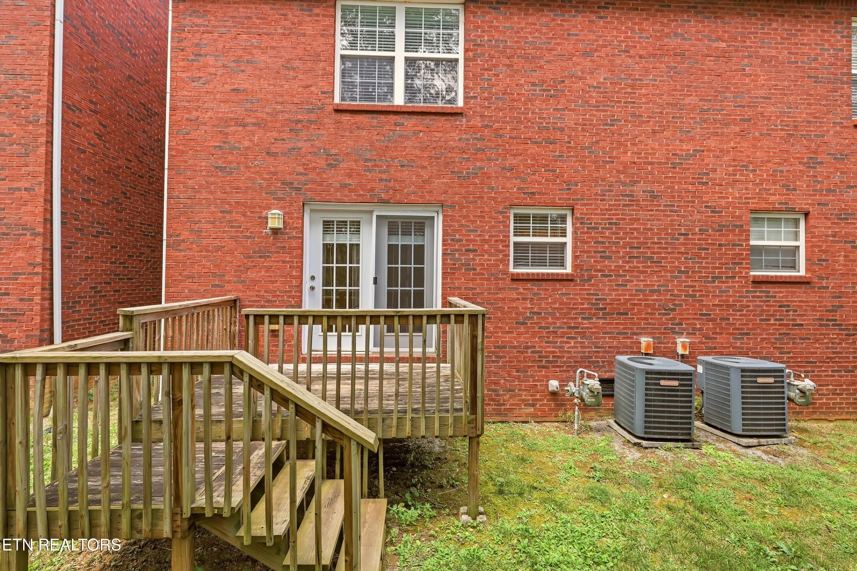 back - 850 Blue Spruce Way 17, Knoxville, TN 37912, Knoxville