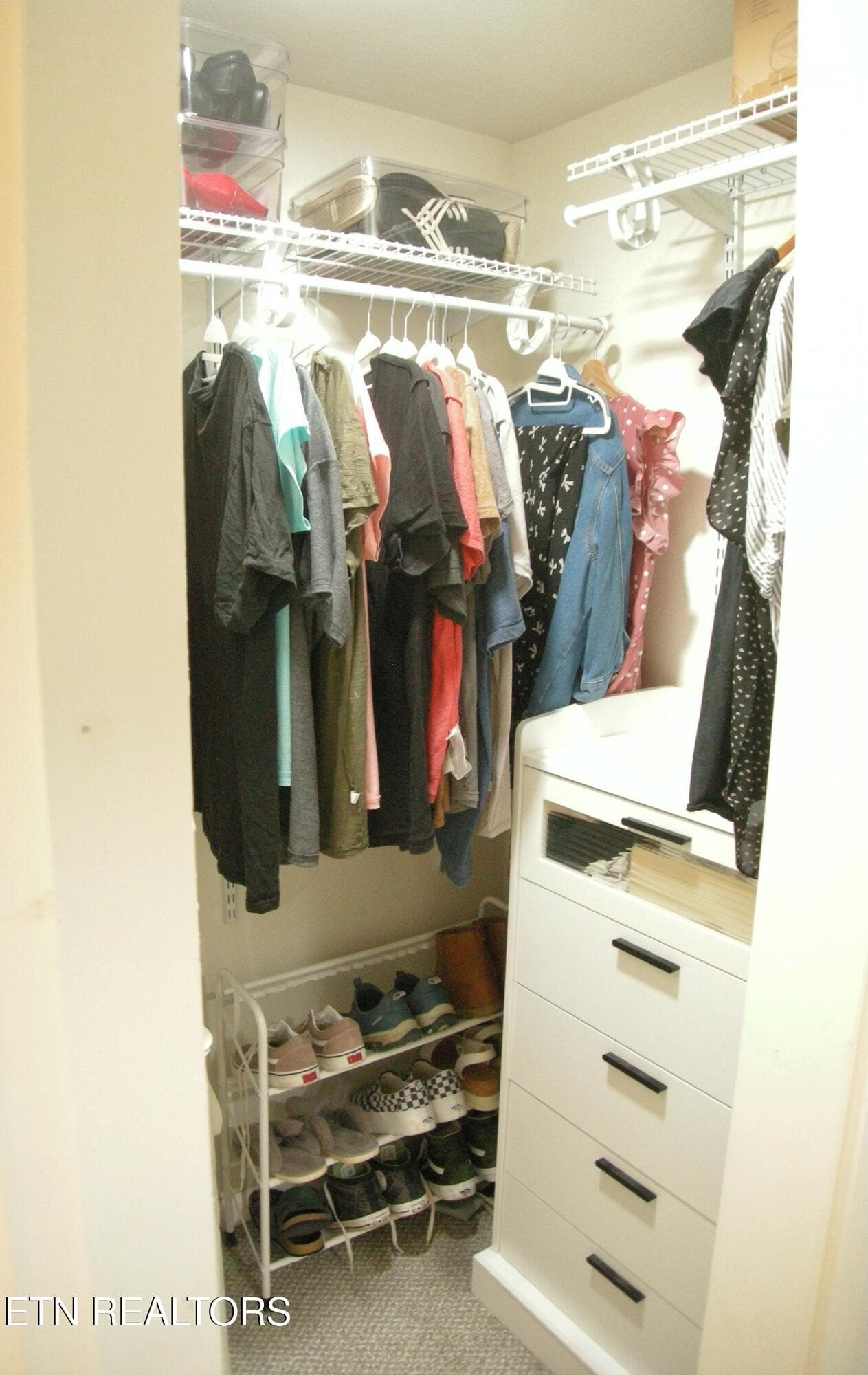 WalkinCloset - 1502 Shadowood Drive, Maryville, TN 37803, Maryville