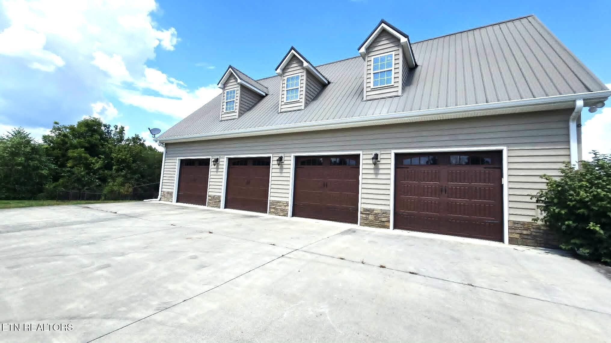 my-garage - 733 Simpson Rd, Whitesburg, TN 37891