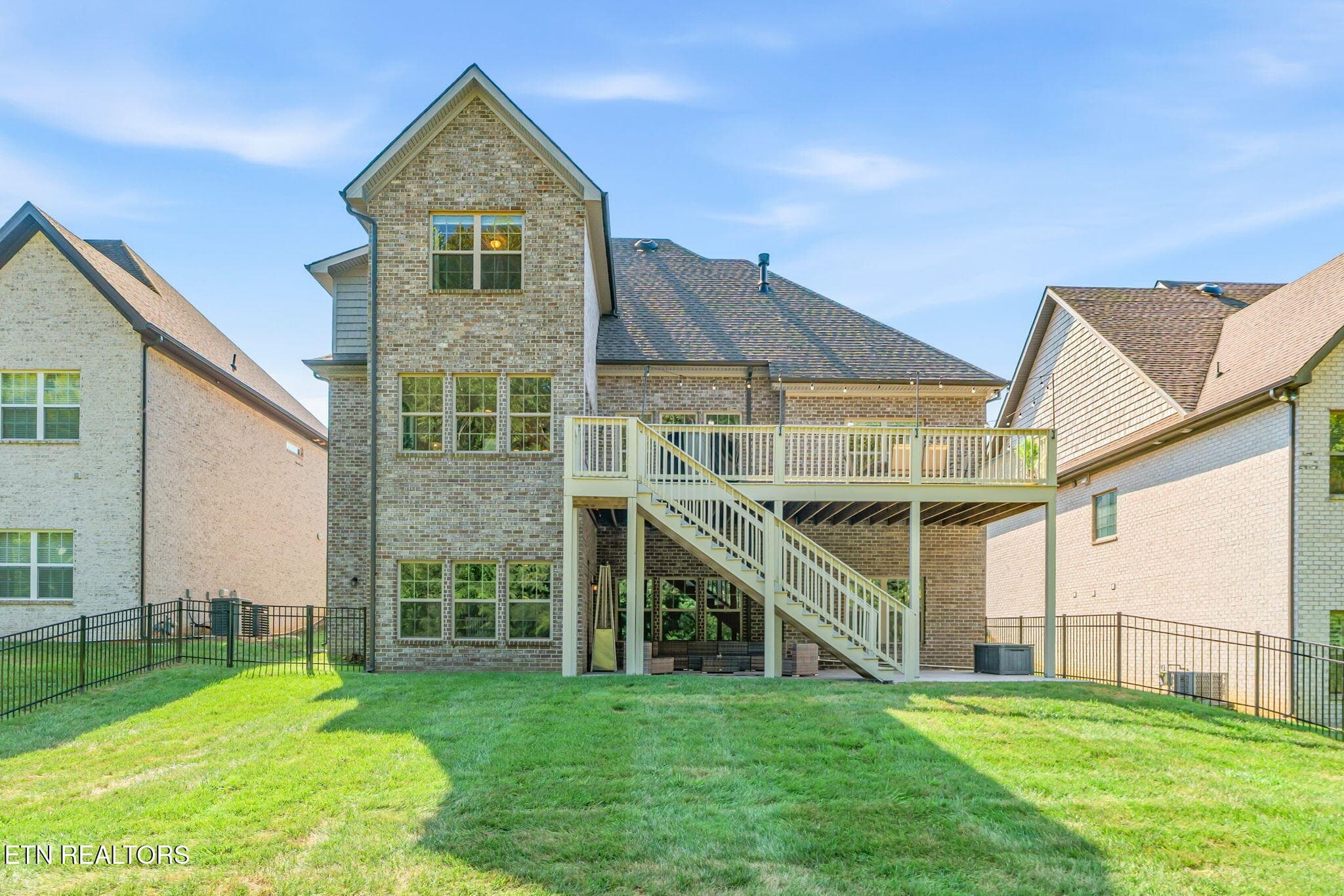 64-web-or-mls-843 Valley Glen - 843 Valley Glen Blvd, Knoxville, TN 37922