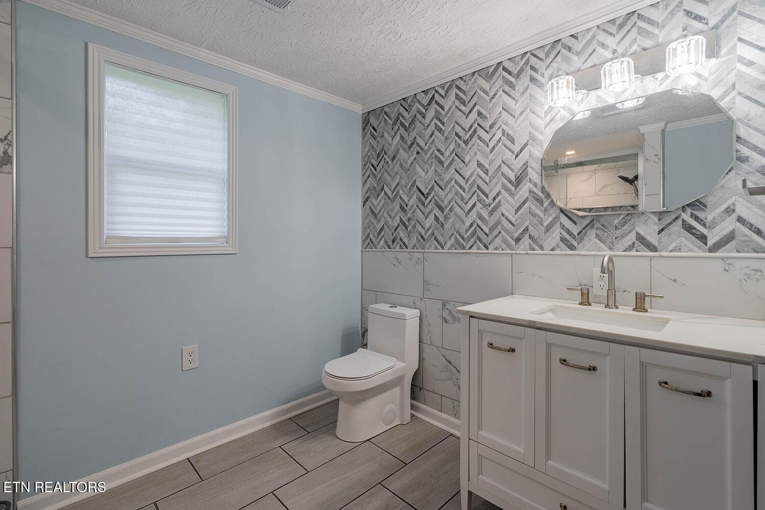 A7303661-HDR - 375 Snow Hill Rd, Oakdale, TN 37829