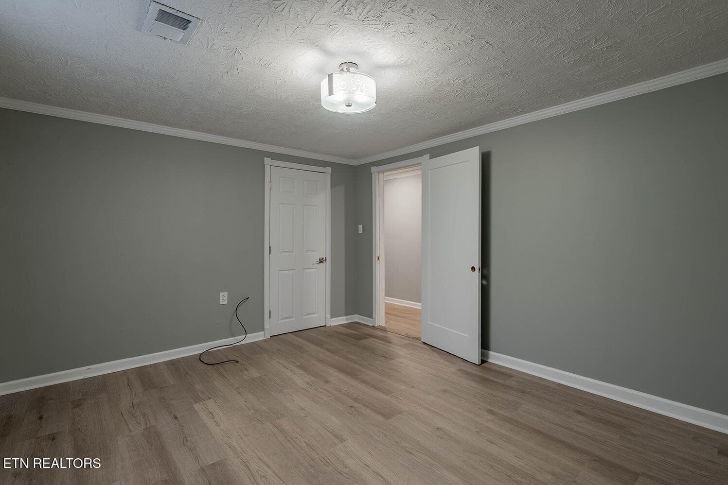 A7303670-HDR - 375 Snow Hill Rd, Oakdale, TN 37829