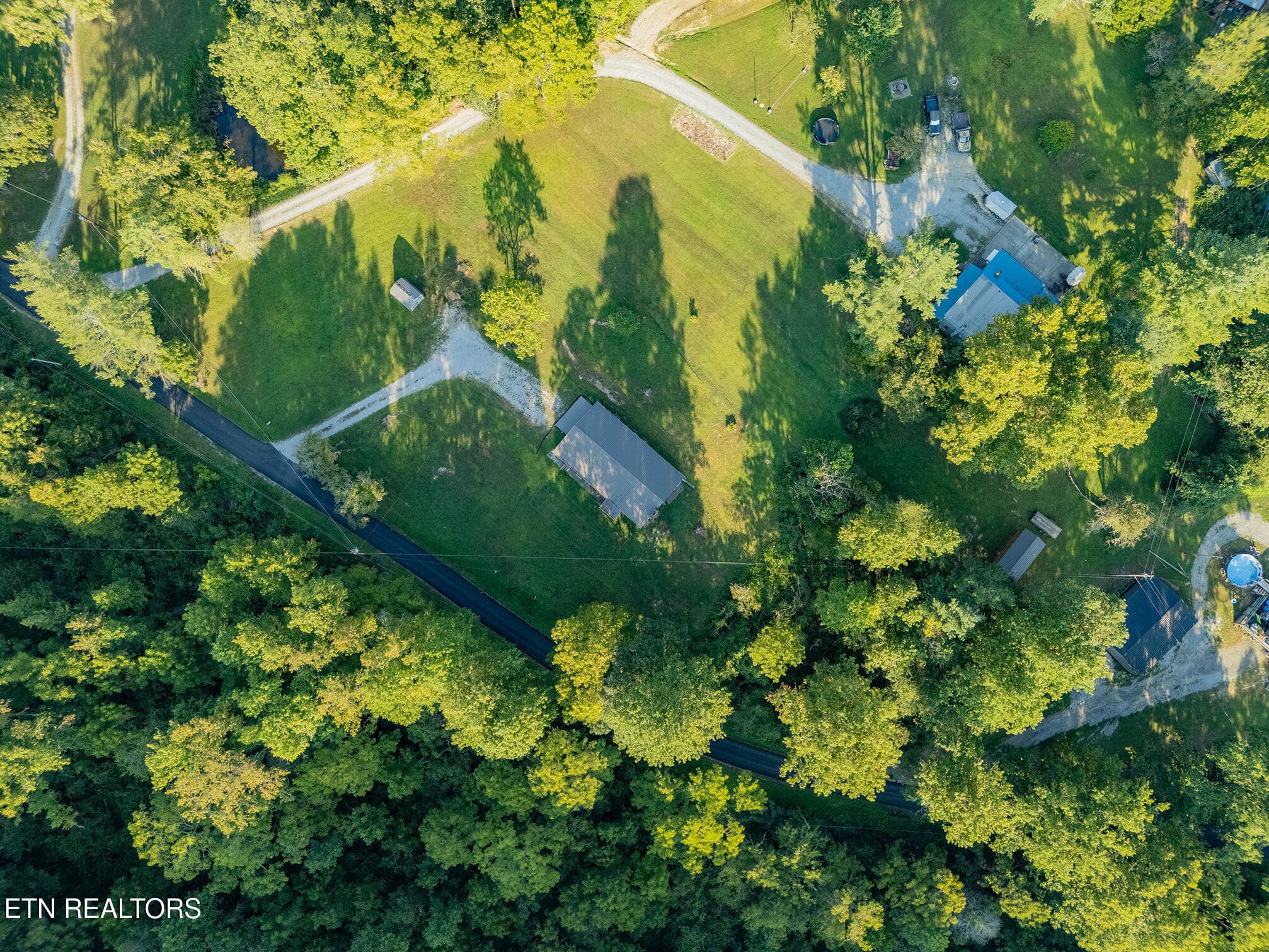 DJI_20260901182940_0130_D-HDR - 375 Snow Hill Rd, Oakdale, TN 37829