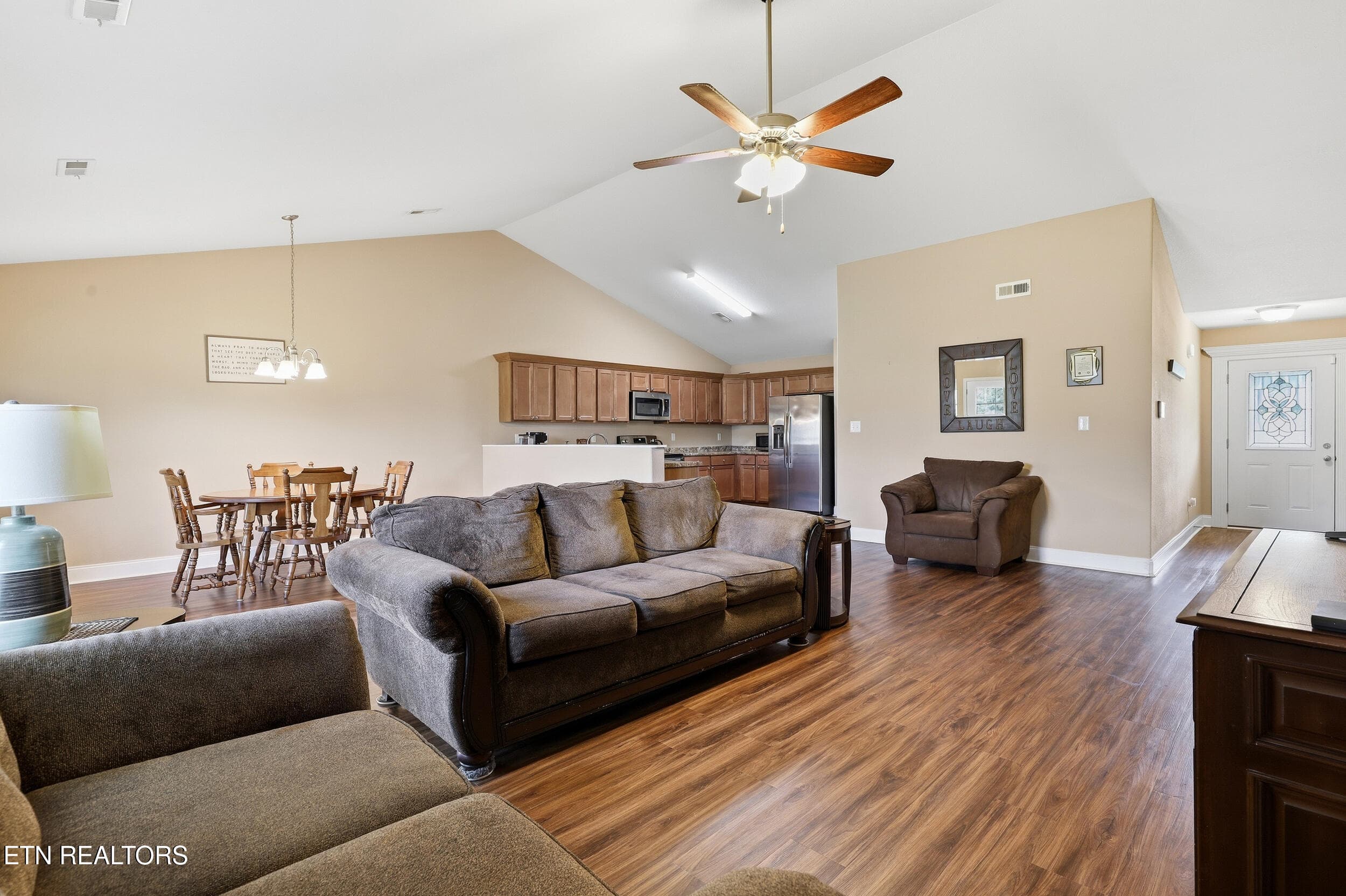 024 - 532 Valley Vista Way, Maryville, TN 37801