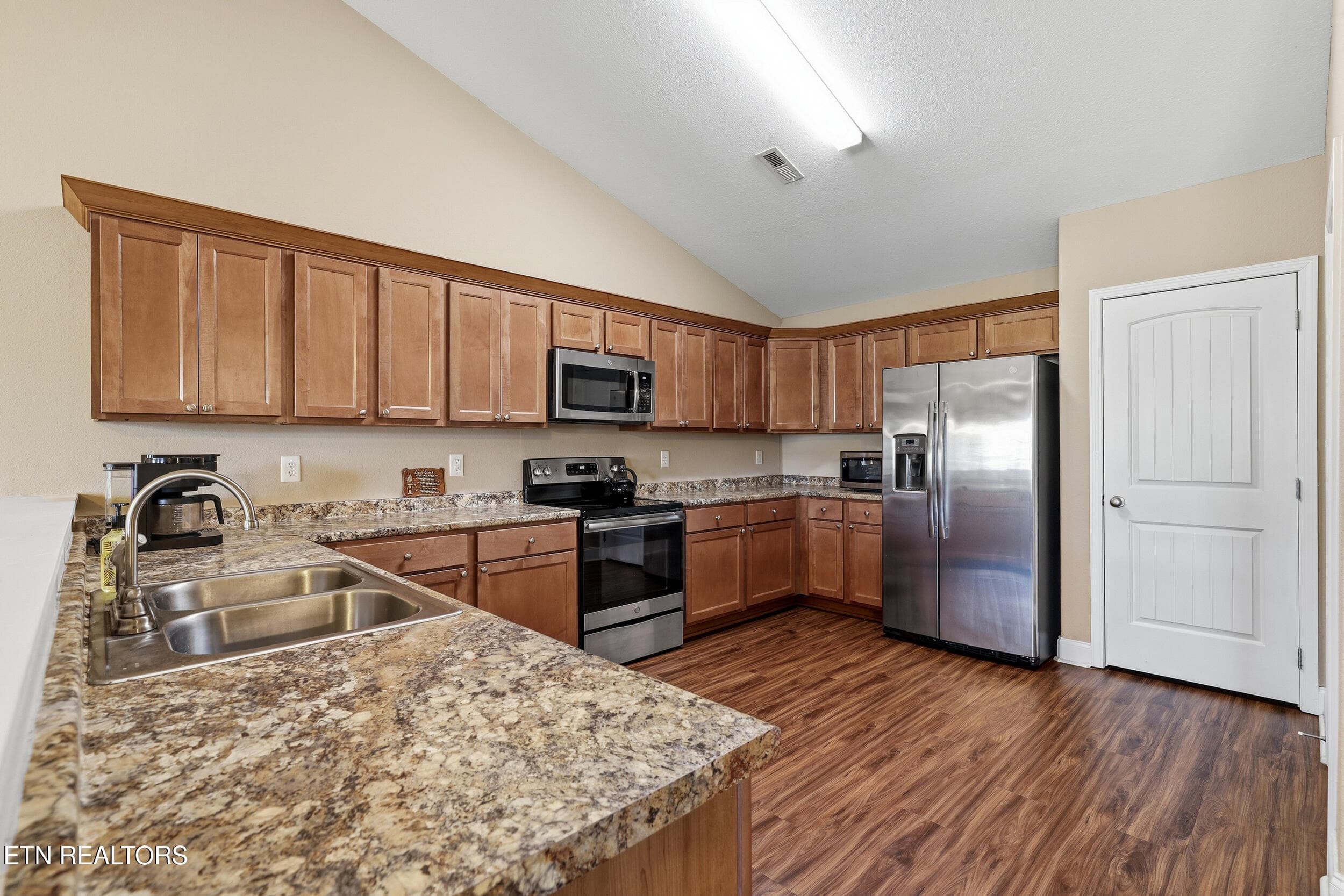 030 - 532 Valley Vista Way, Maryville, TN 37801