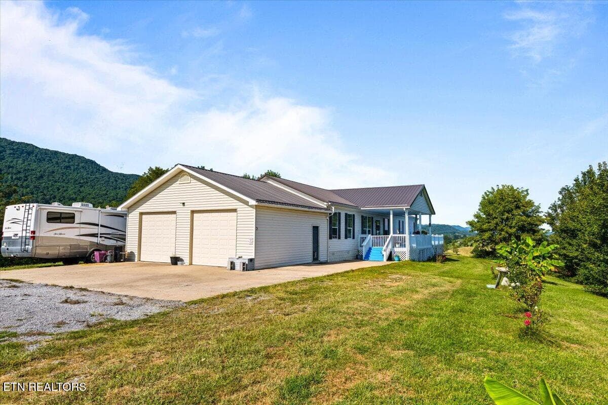 48-289 Carr Gap Rd - 289 Carr Gap Rd, Speedwell, TN 37870, Speedwell