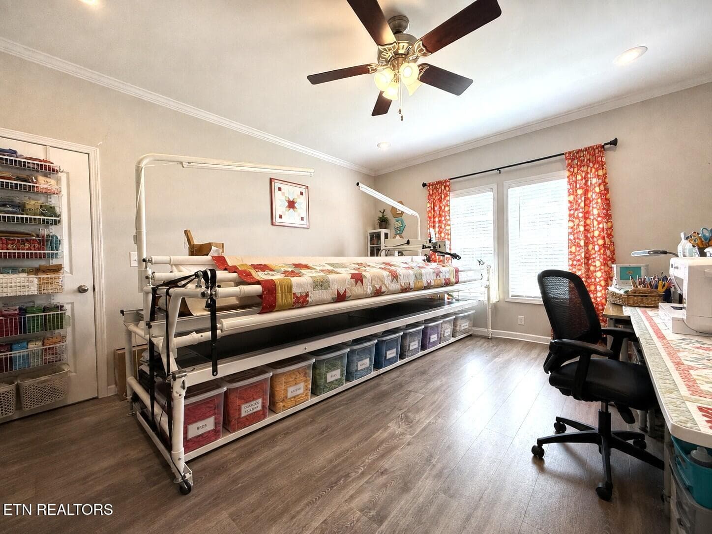 sewing room - 760 Dogwalk Rd, Monroe, TN 38573, Monroe