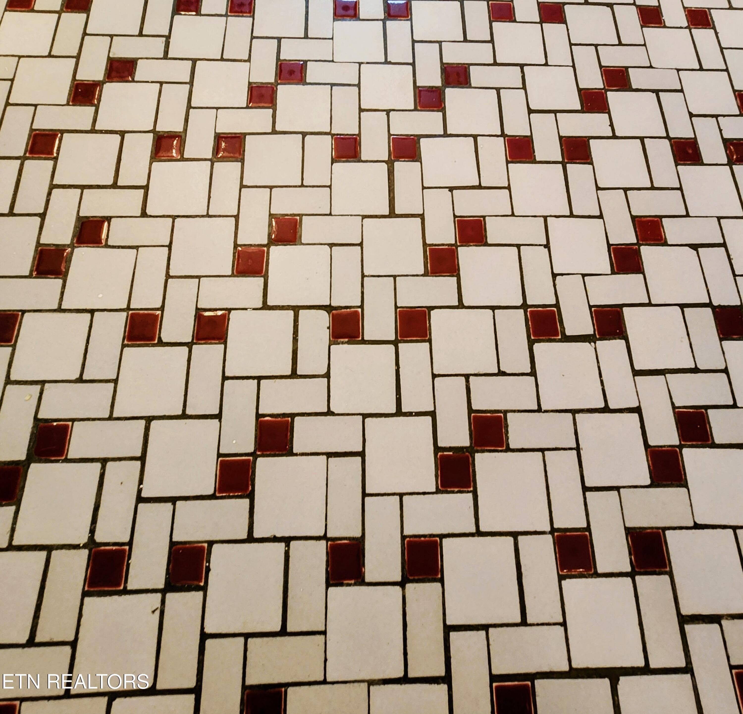 Original tile floor - 1701 Highland Drive, Knoxville, TN 37918, Knoxville