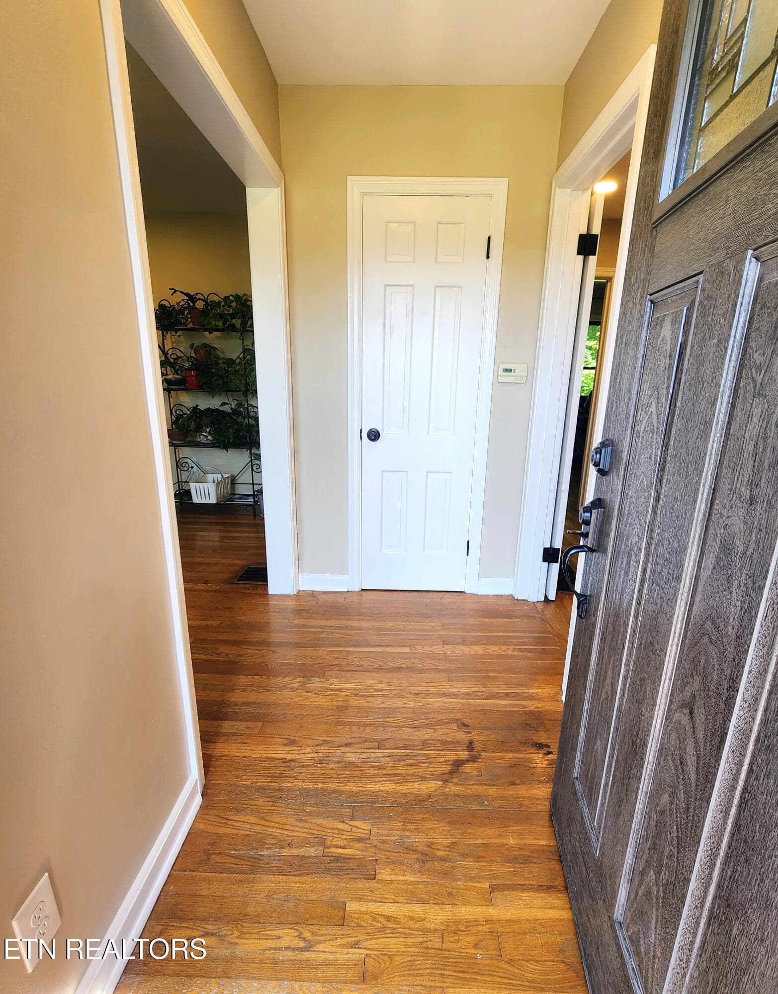 1000047621 (002) - 1701 Highland Drive, Knoxville, TN 37918, Knoxville