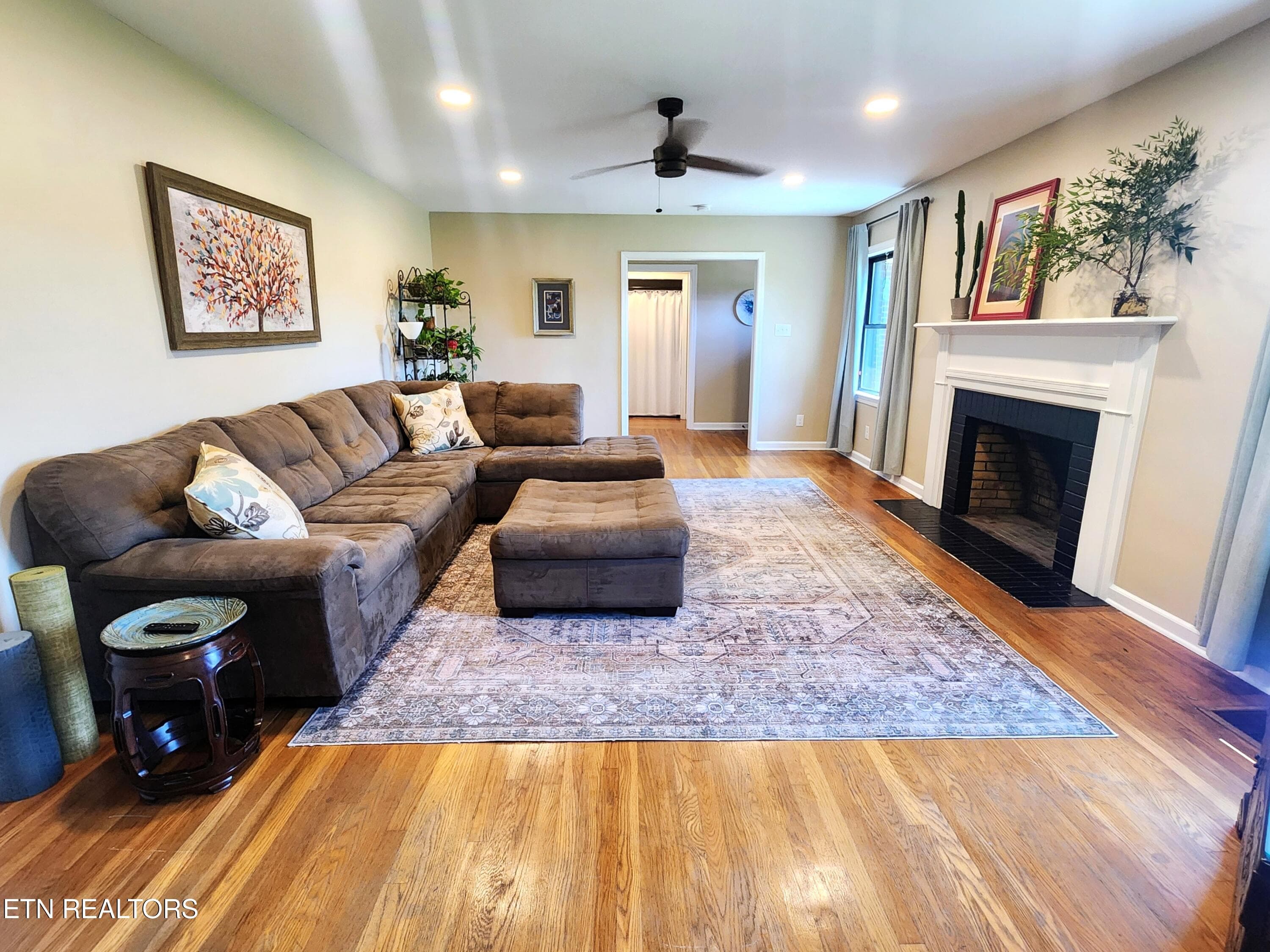 1000047622 (002) - 1701 Highland Drive, Knoxville, TN 37918, Knoxville