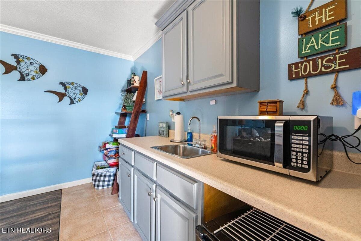 36-762 Hiwassee Dr - 762 Hiwassee Drive, Jacksboro, TN 37757