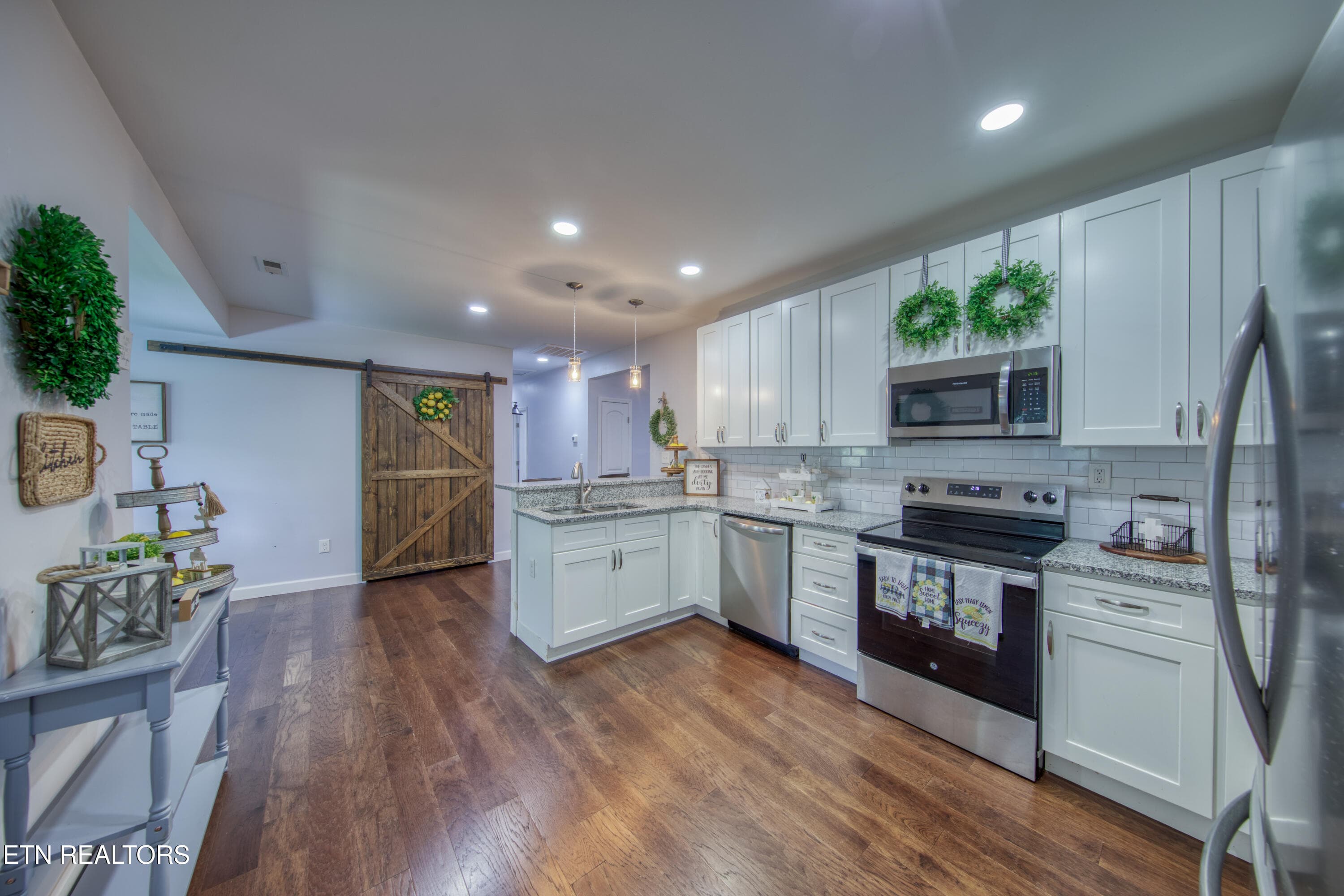 0H3A2467_67 - 7804 Sevierville Pike, Knoxville, TN 37920