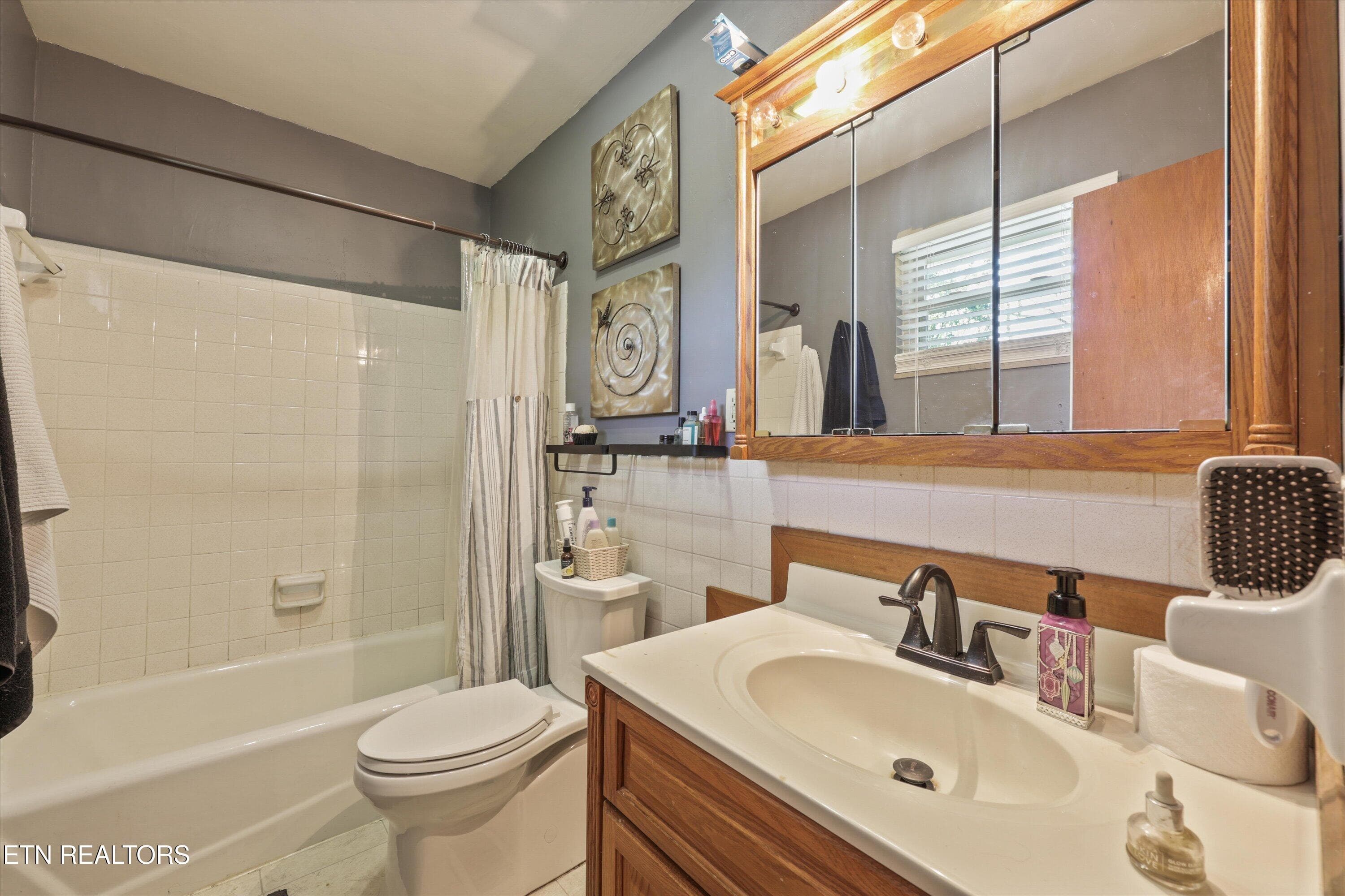 24-717 Schenley Rd 25 - 717 Schenley Rd, Knoxville, TN 37923