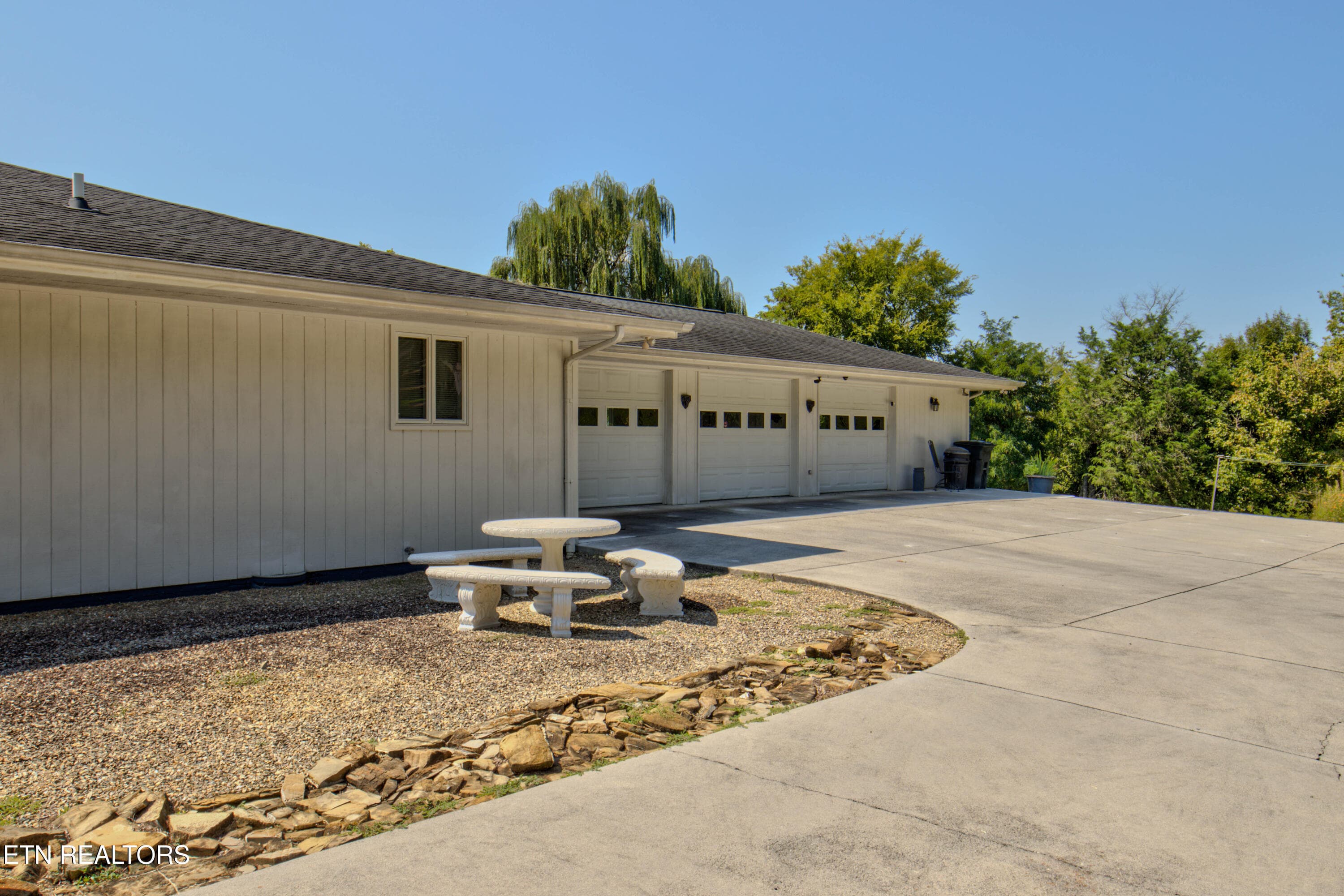 7.27 3 Bay Garage - 110 Rankin Hill Rd, Newport, TN 37821