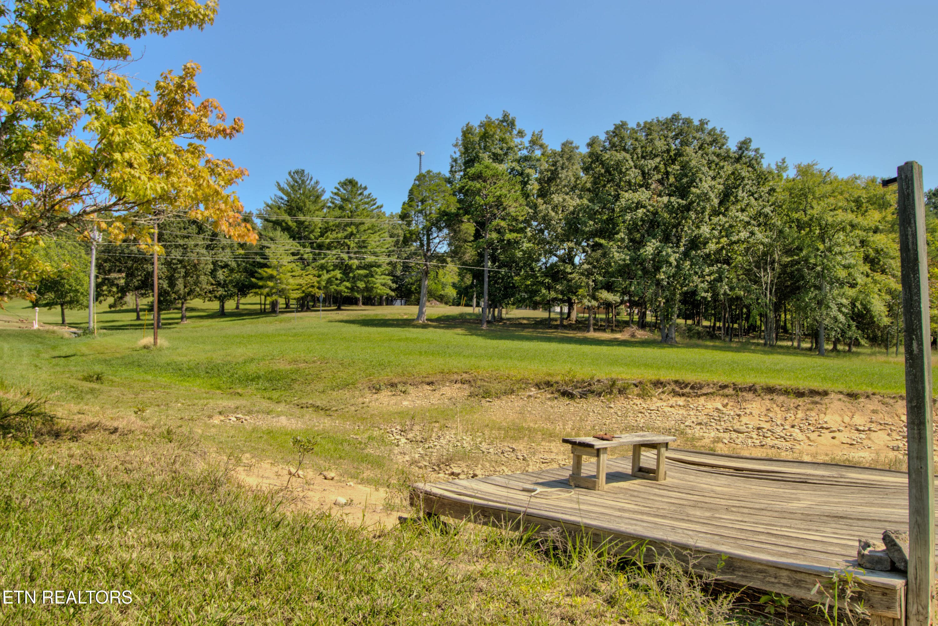 8.11 Fishing pier on 15 acre parcel - 110 Rankin Hill Rd, Newport, TN 37821