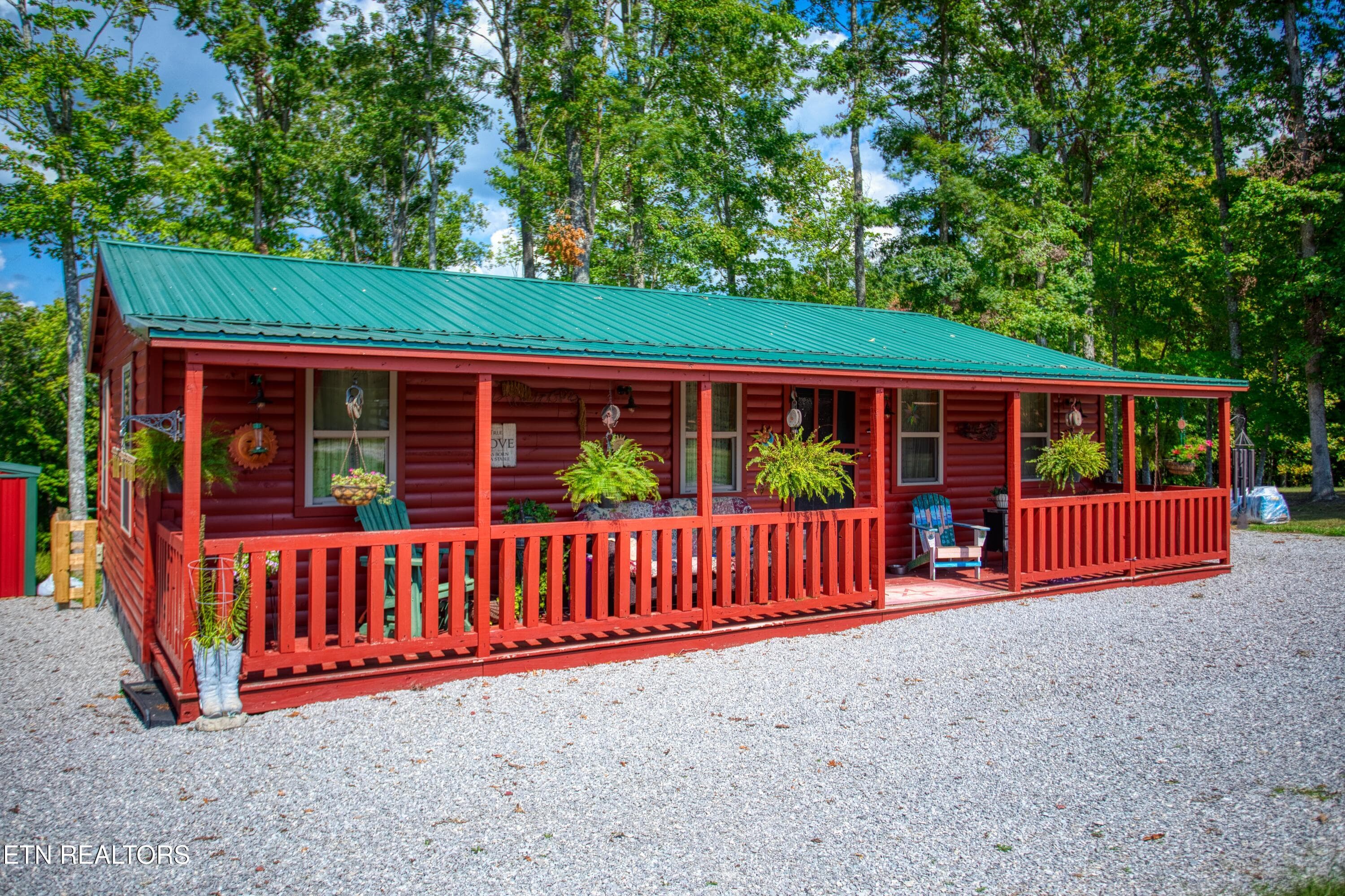 EK3A0139 - 706 End Of Trail Lane, Allardt, TN 38504