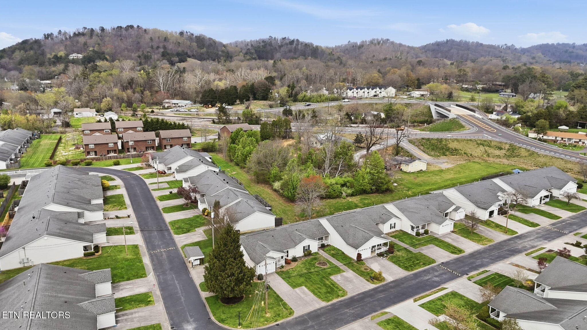 20-web-or-mls-8553 Wisteria Way-27 - 8553 Wisteria Way, Knoxville, TN 37931, Knoxville