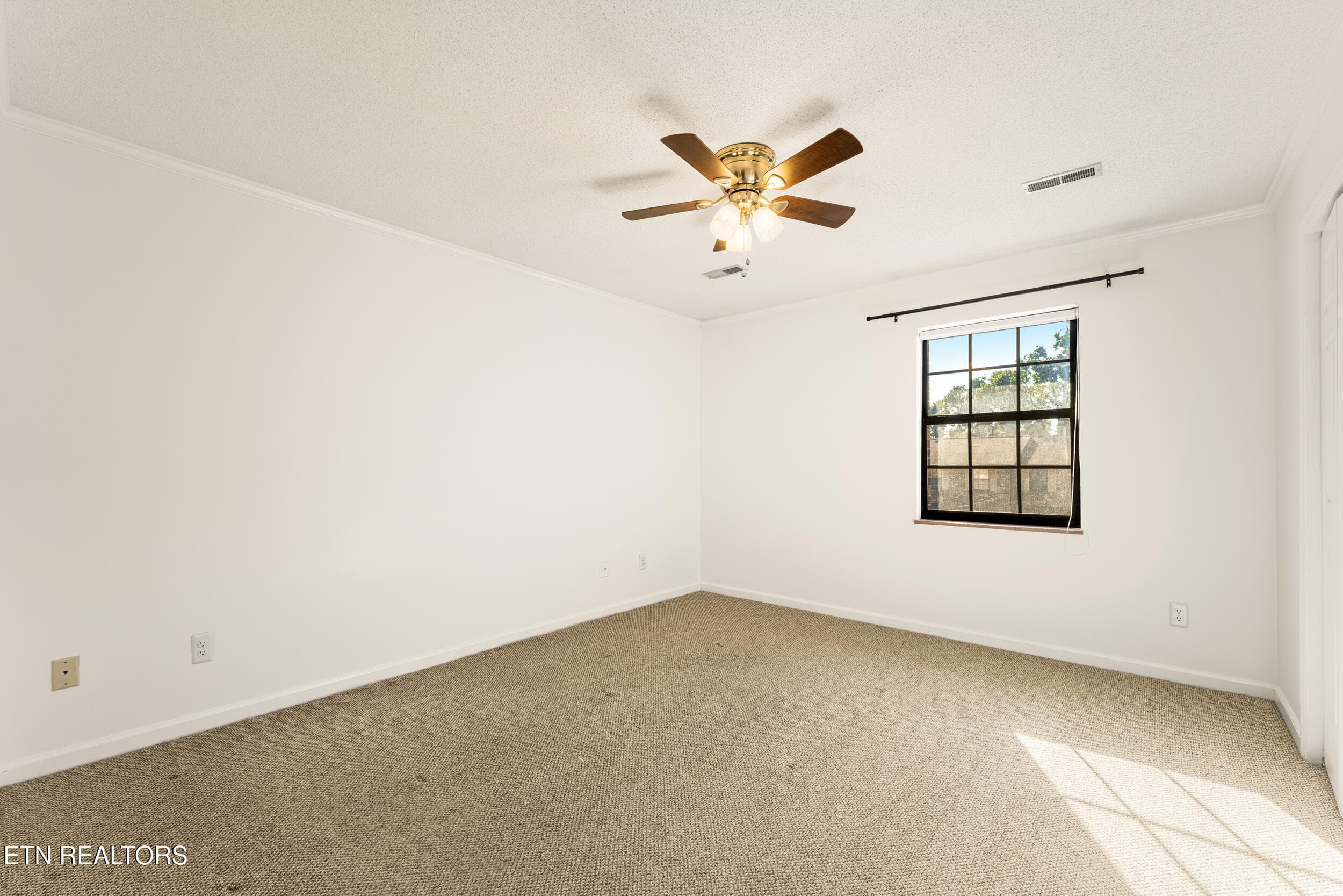 828 beanstalk rd-17 - 810 Highland Drive 604, Knoxville, TN 37912