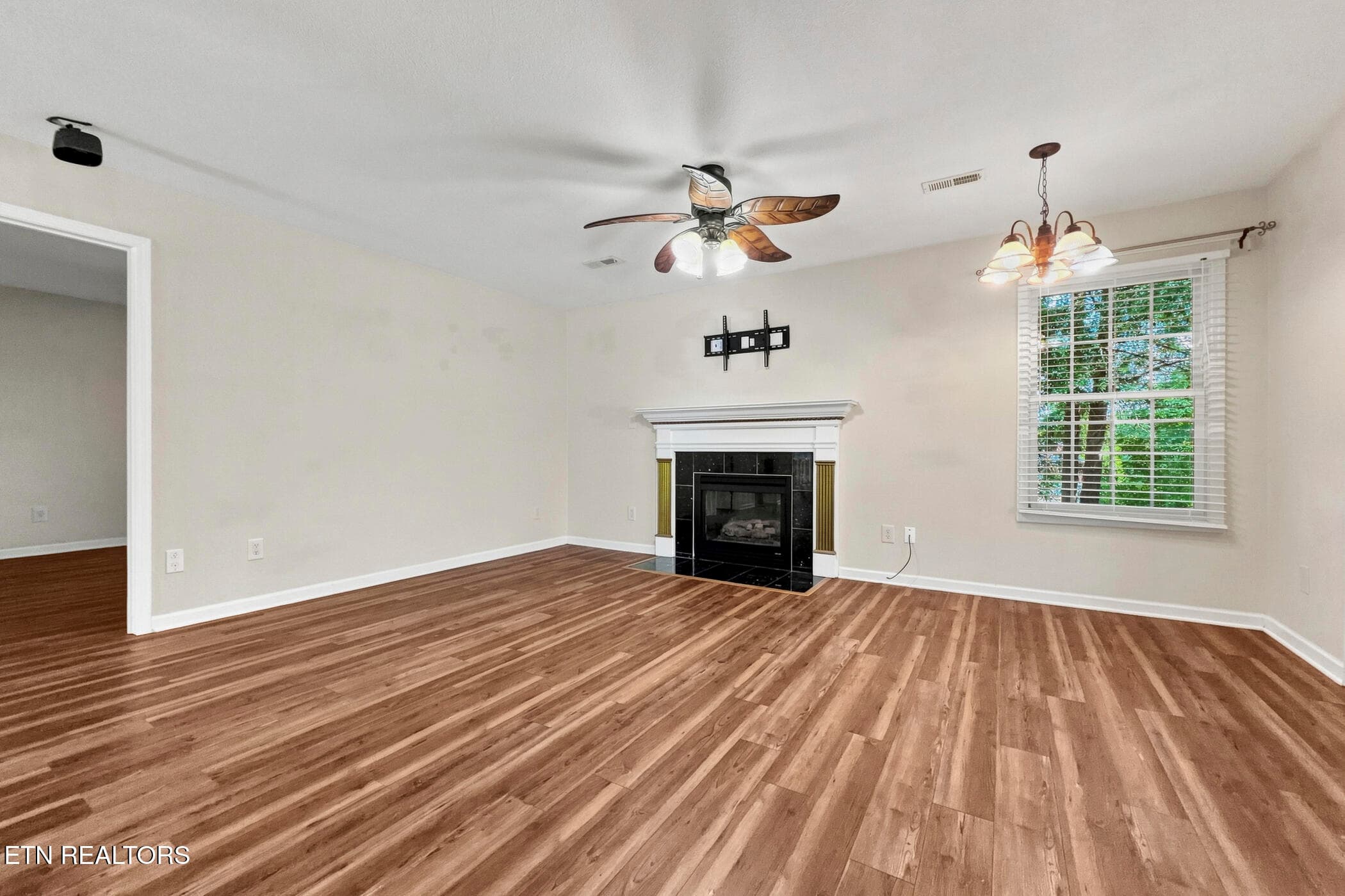 img_0807 - 206 Montalee Way, Knoxville, TN 37924