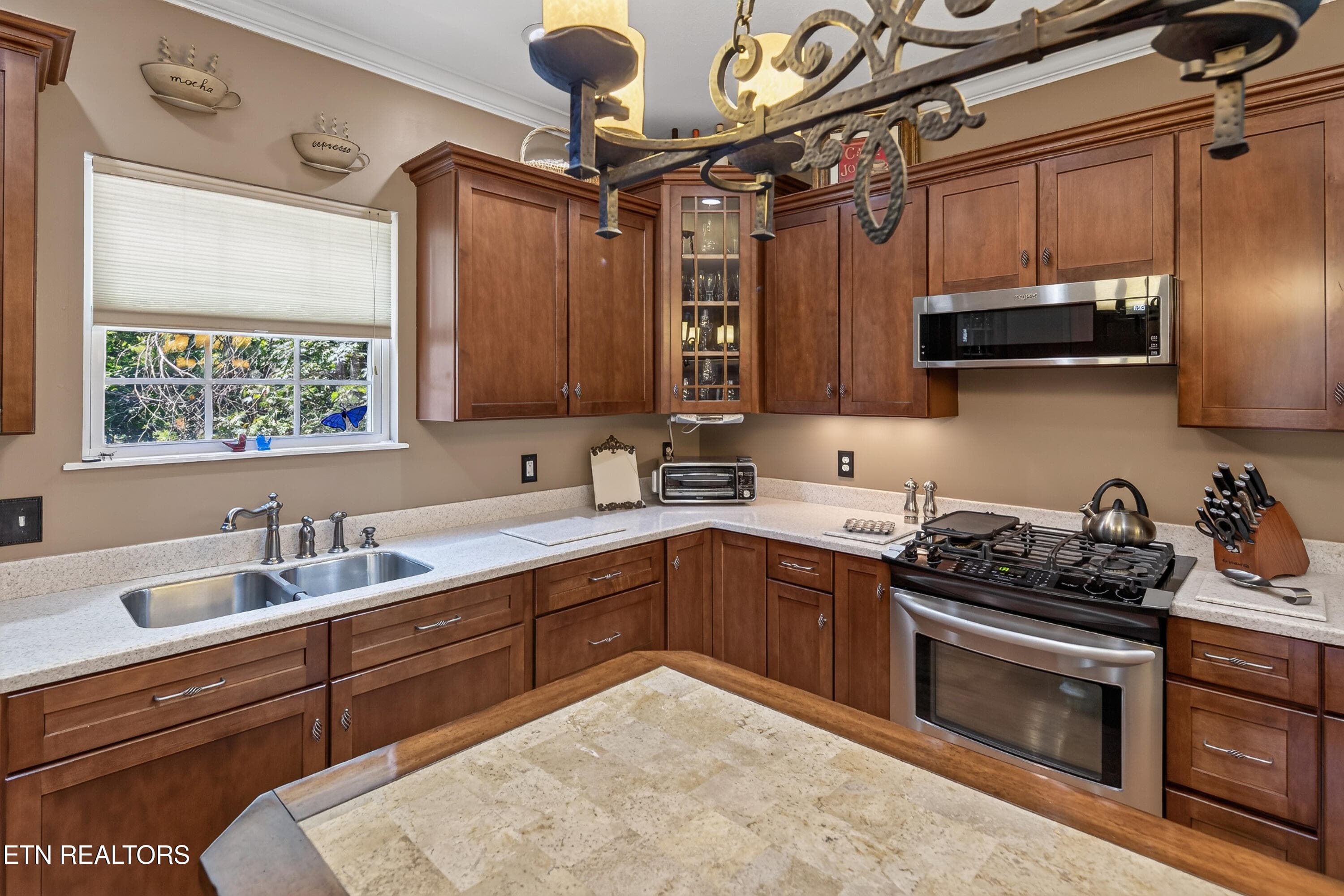 Kitchen - 8821 Nubbin Ridge Rd, Knoxville, TN 37923