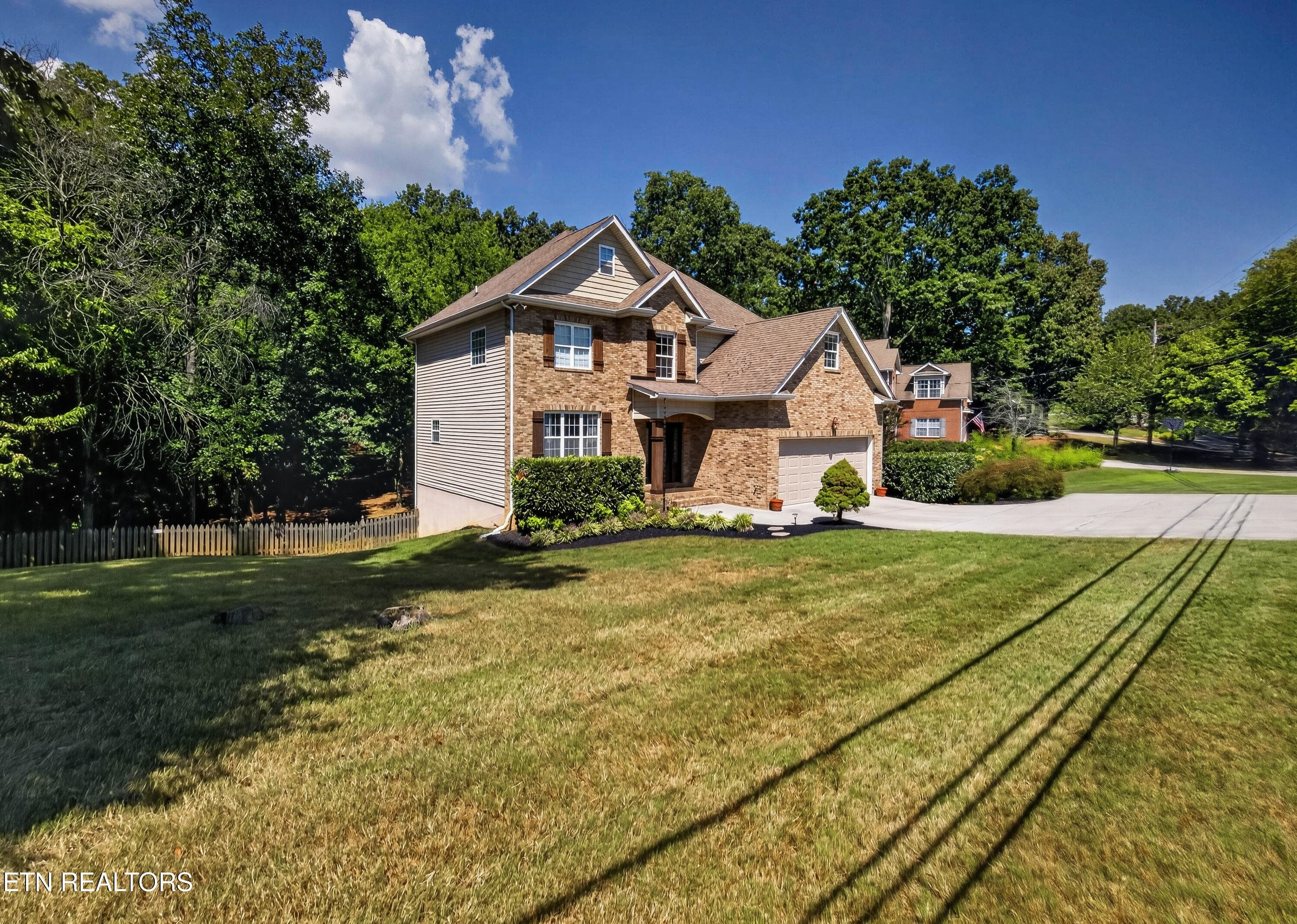 Side View - 8821 Nubbin Ridge Rd, Knoxville, TN 37923