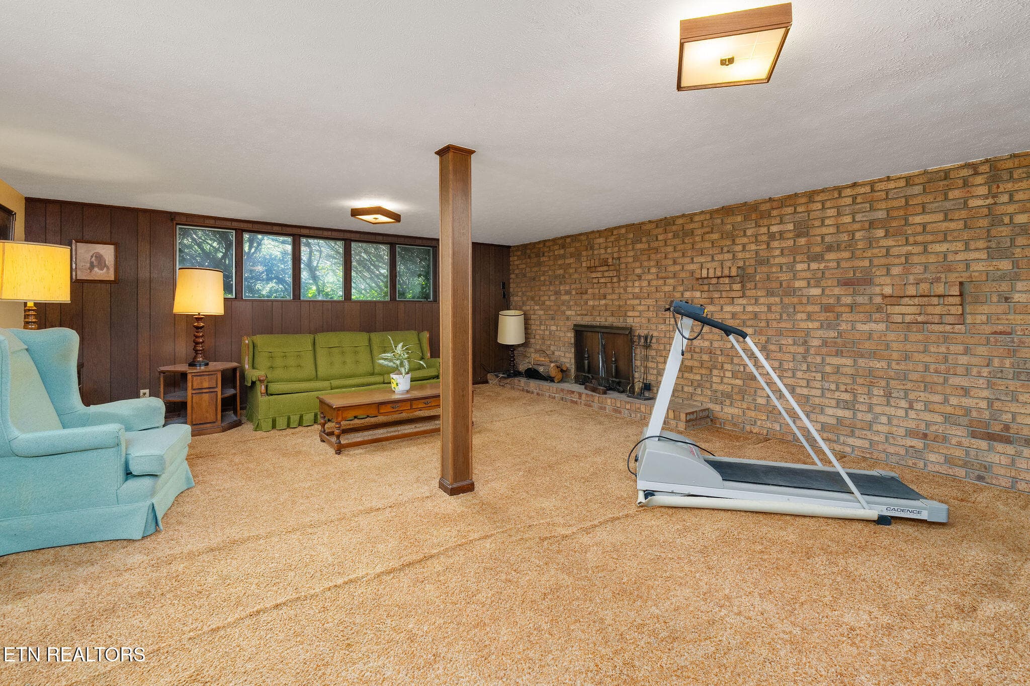 massive space - 220 Brookfield Drive, Kingsport, TN 37663, Kingsport