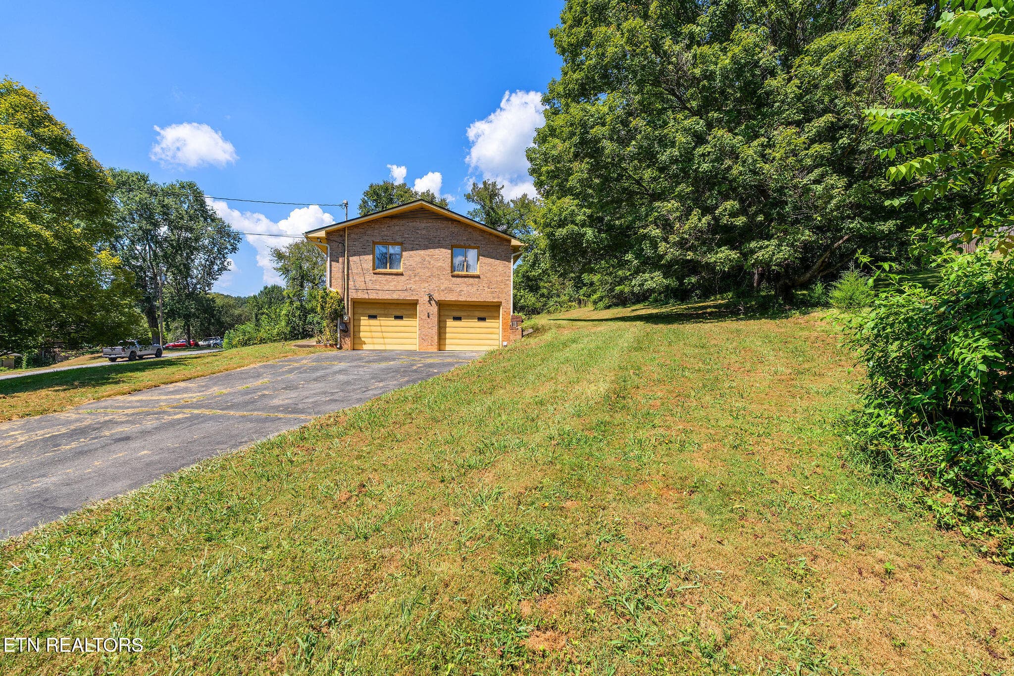 Such a great lot! - 220 Brookfield Drive, Kingsport, TN 37663, Kingsport