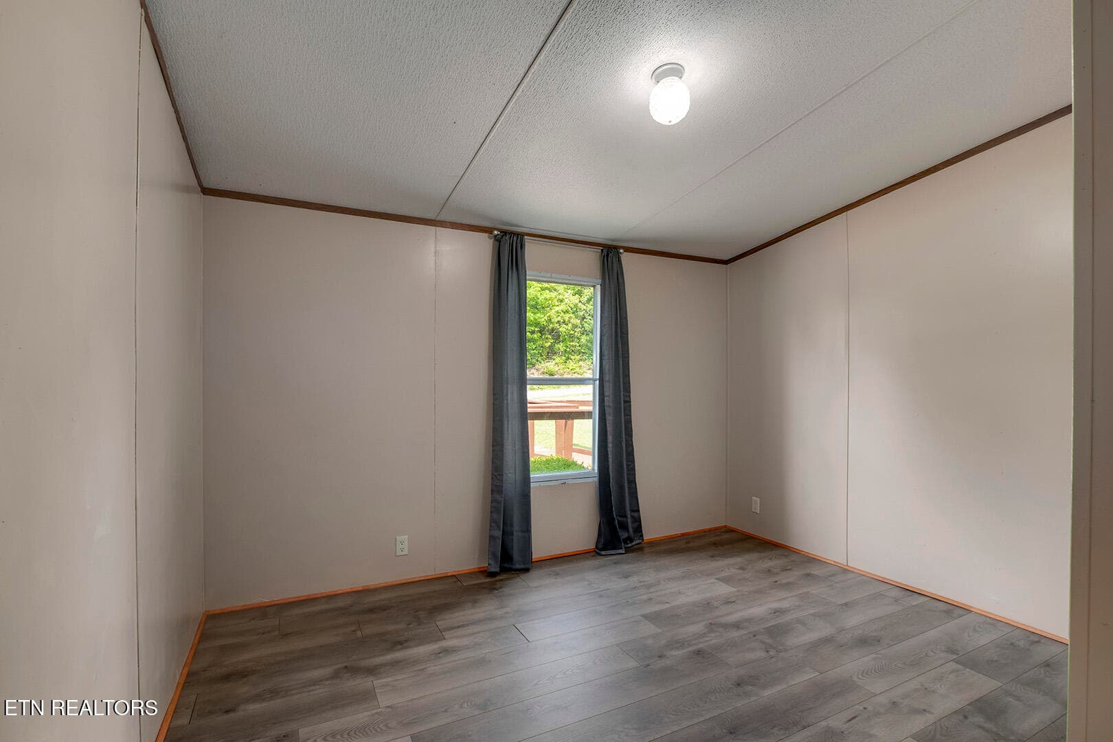 24_EucheeRoad_1725_Bedroom3_01 - 1725 Euchee Rd, Ten Mile, TN 37880