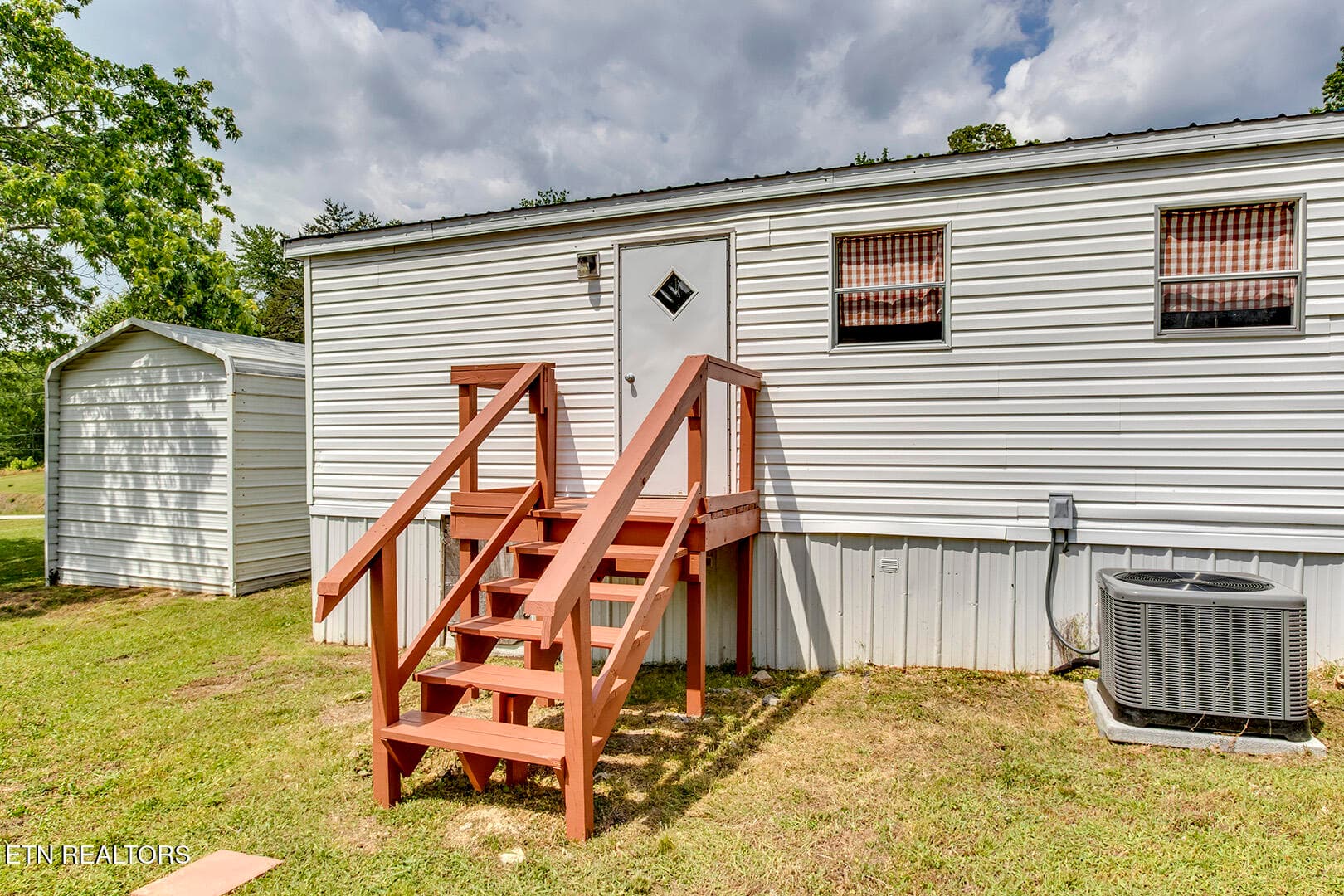30_EucheeRoad_1725_BackDeck - 1725 Euchee Rd, Ten Mile, TN 37880