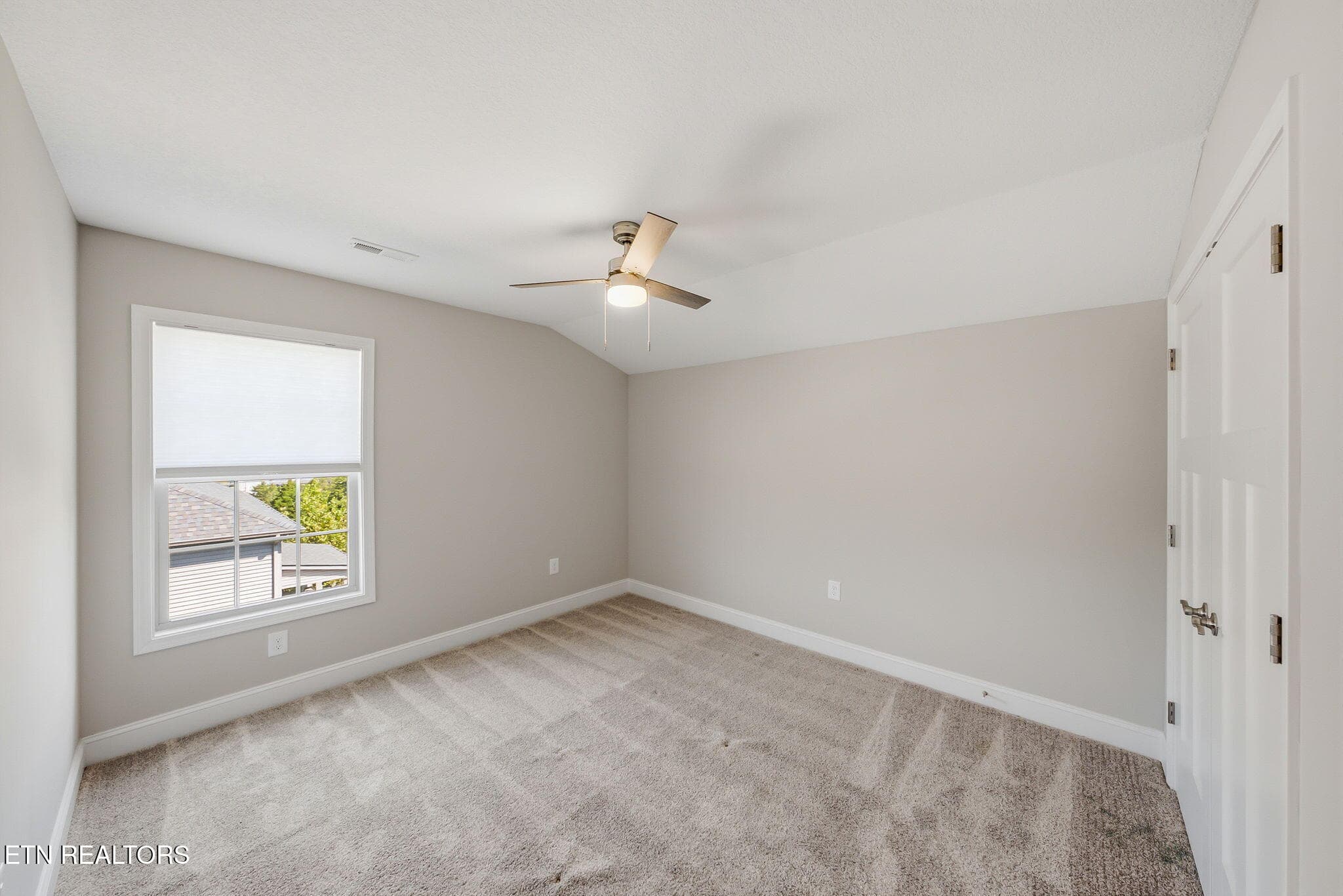 30-web-or-mls-1664-Hickory-Reserve-Rd-Kn - 1664 Hickory Reserve Rd, Knoxville, TN 37932