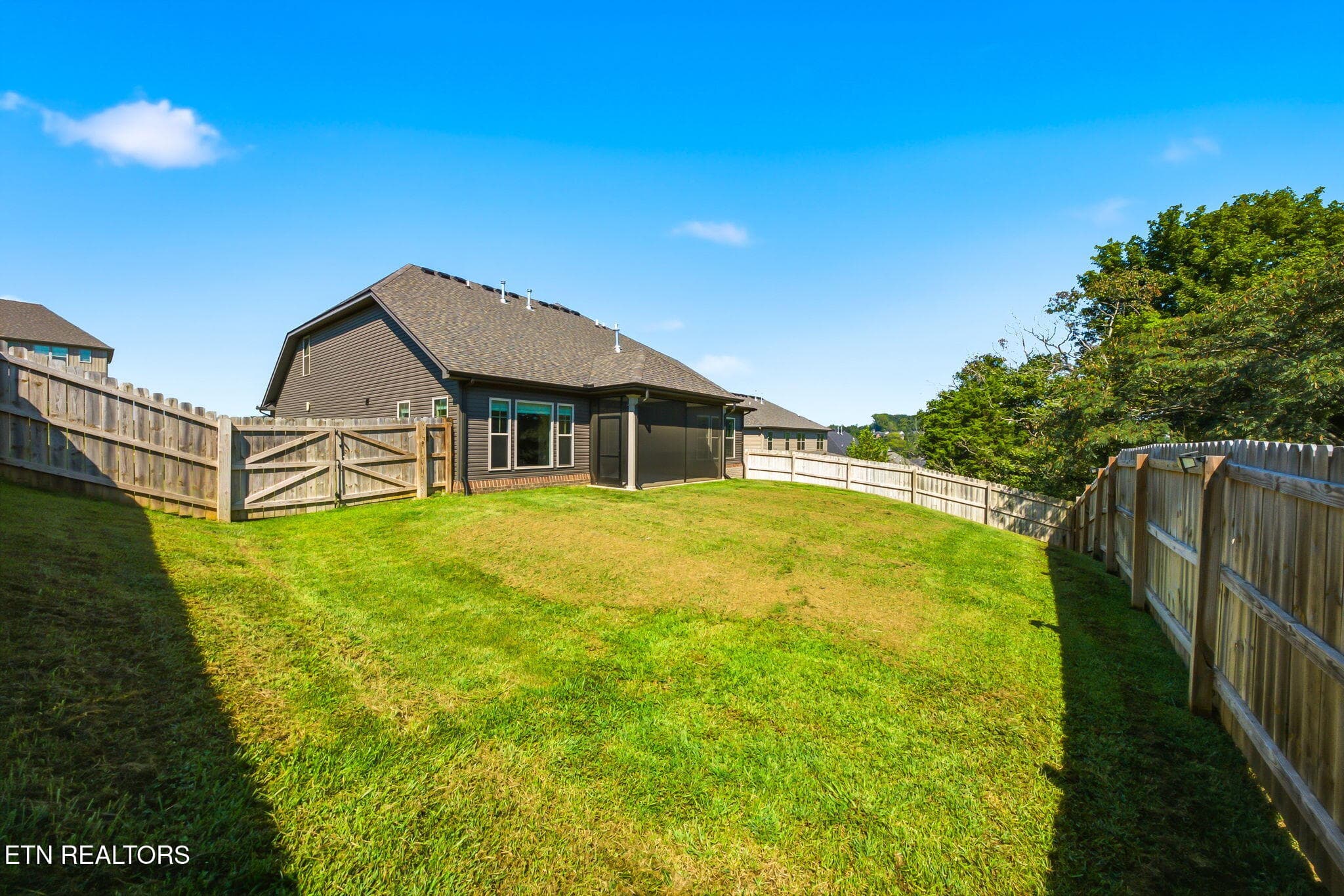 38-web-or-mls-1664-Hickory-Reserve-Rd-Kn - 1664 Hickory Reserve Rd, Knoxville, TN 37932
