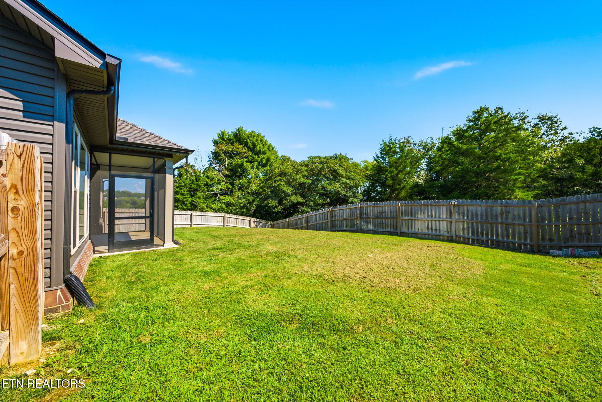 39-web-or-mls-1664-Hickory-Reserve-Rd-Kn - 1664 Hickory Reserve Rd, Knoxville, TN 37932