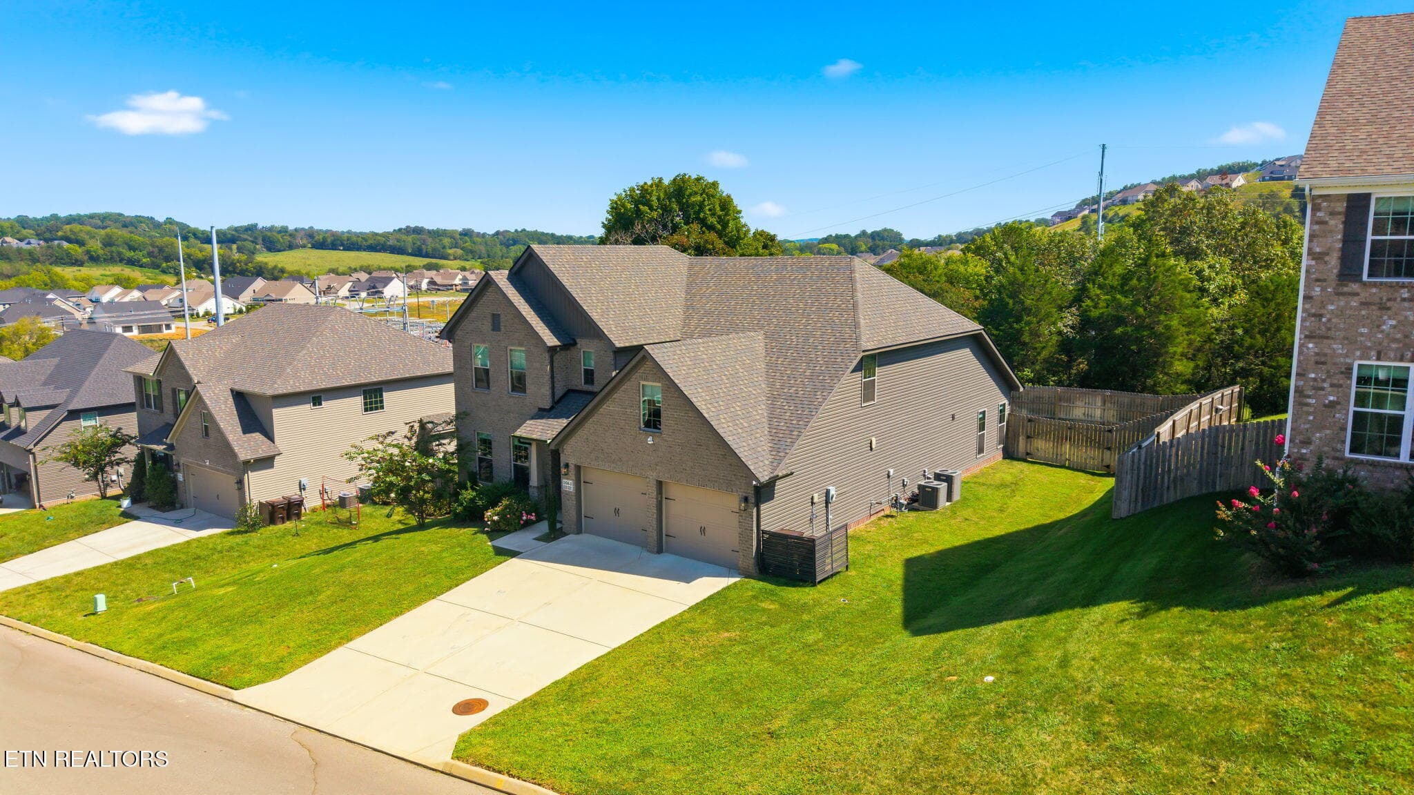 42-web-or-mls-1664-Hickory-Reserve-Rd-Kn - 1664 Hickory Reserve Rd, Knoxville, TN 37932