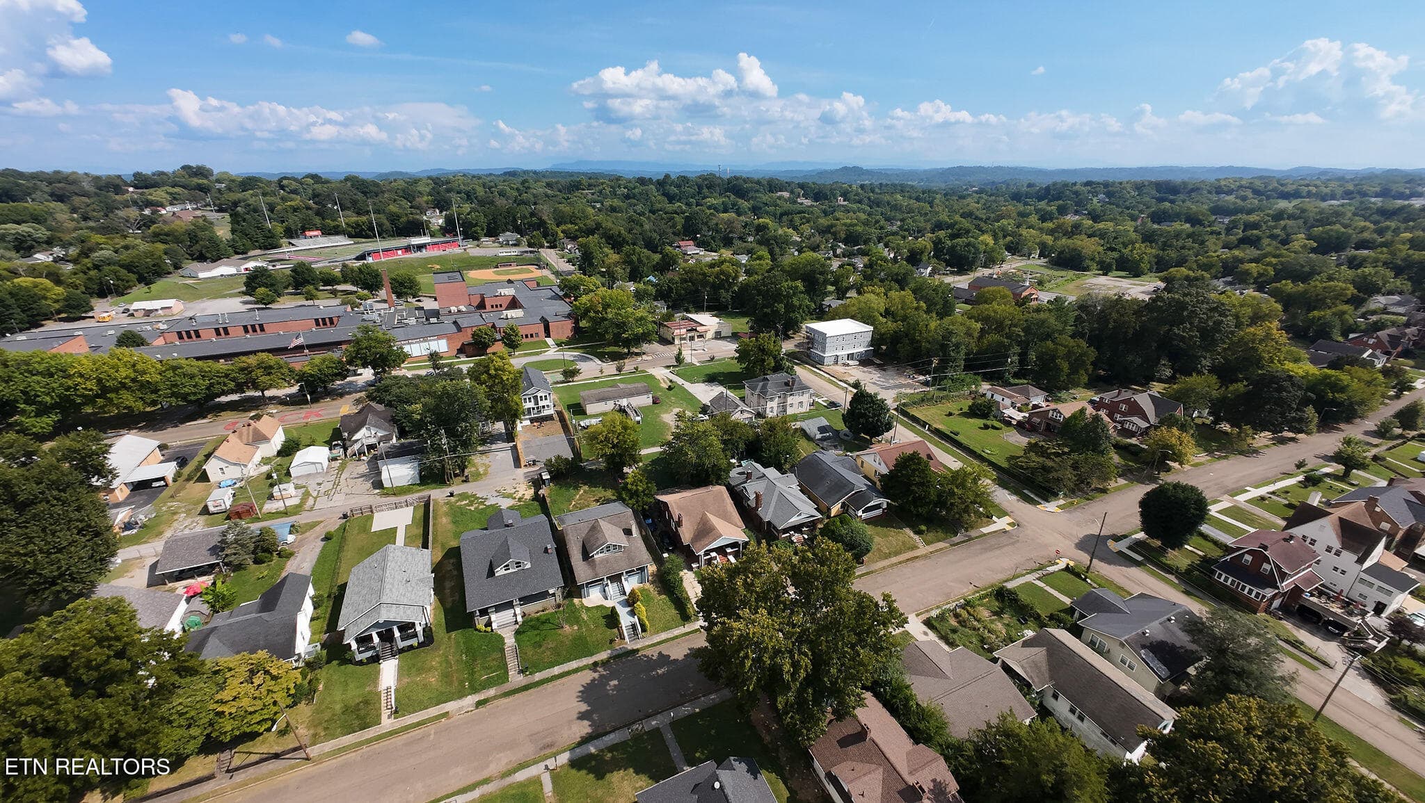 DJI_20260831155831_0399_D - 2818 Linden Ave, Knoxville, TN 37914