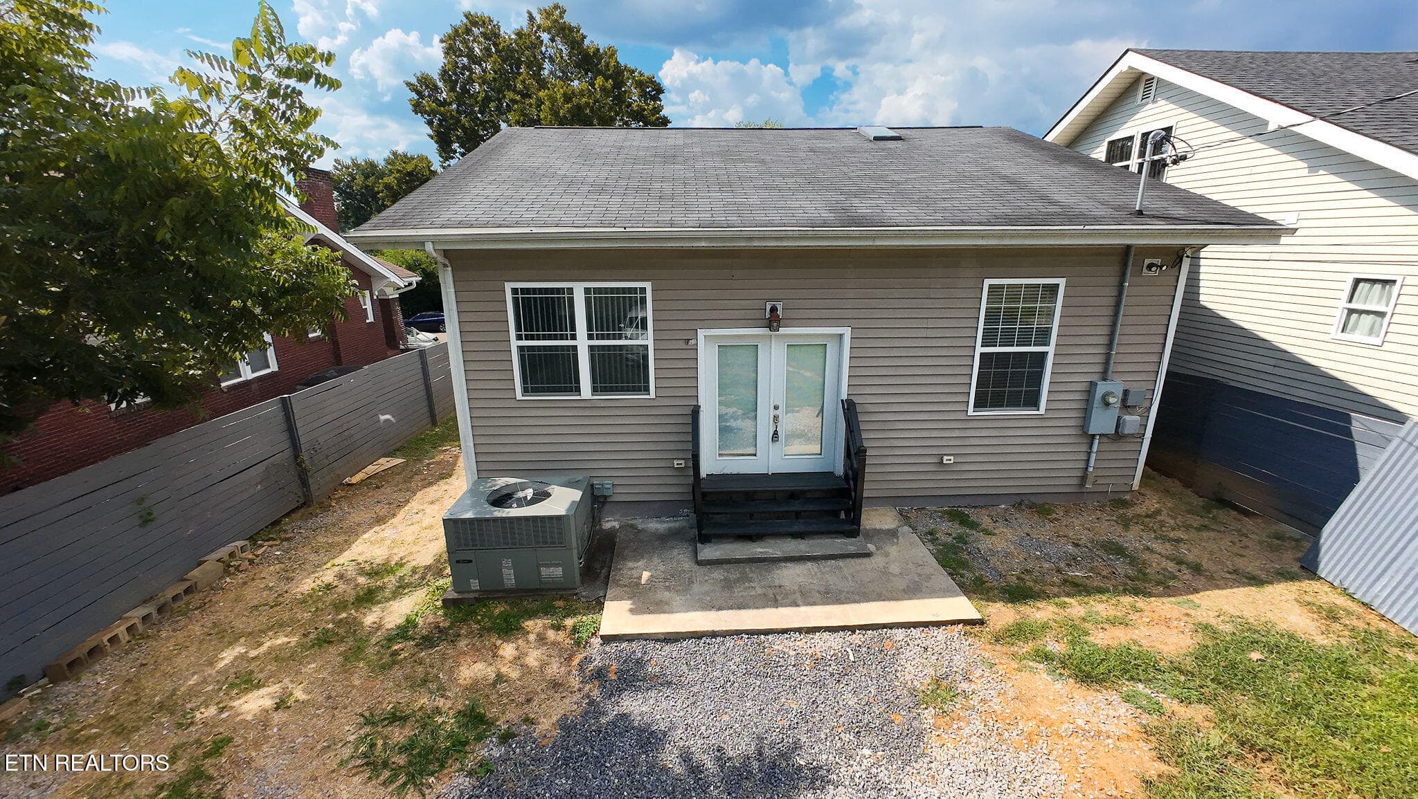 DJI_20260831155912_0402_D - 2818 Linden Ave, Knoxville, TN 37914