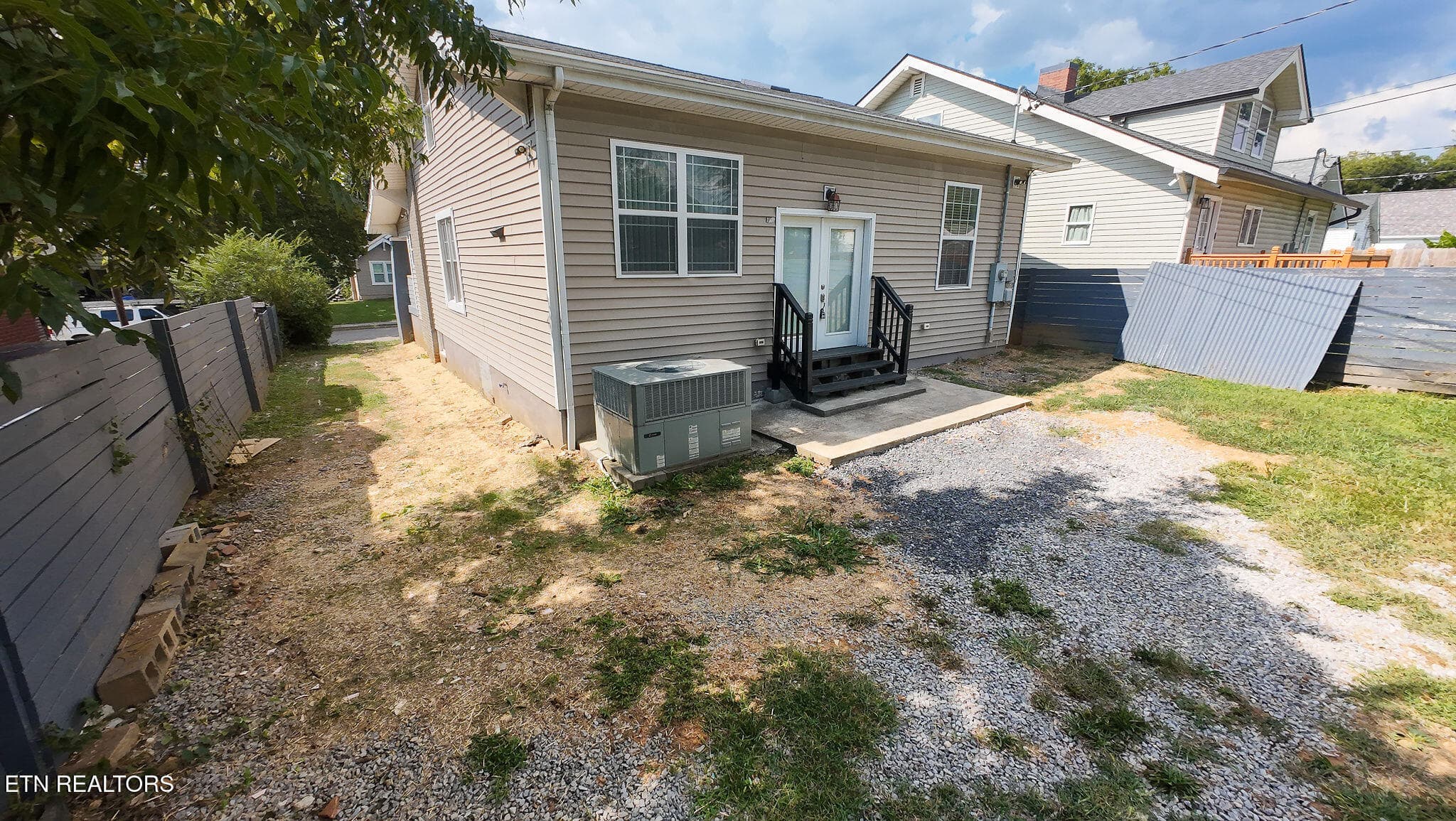 DJI_20260831155919_0403_D - 2818 Linden Ave, Knoxville, TN 37914