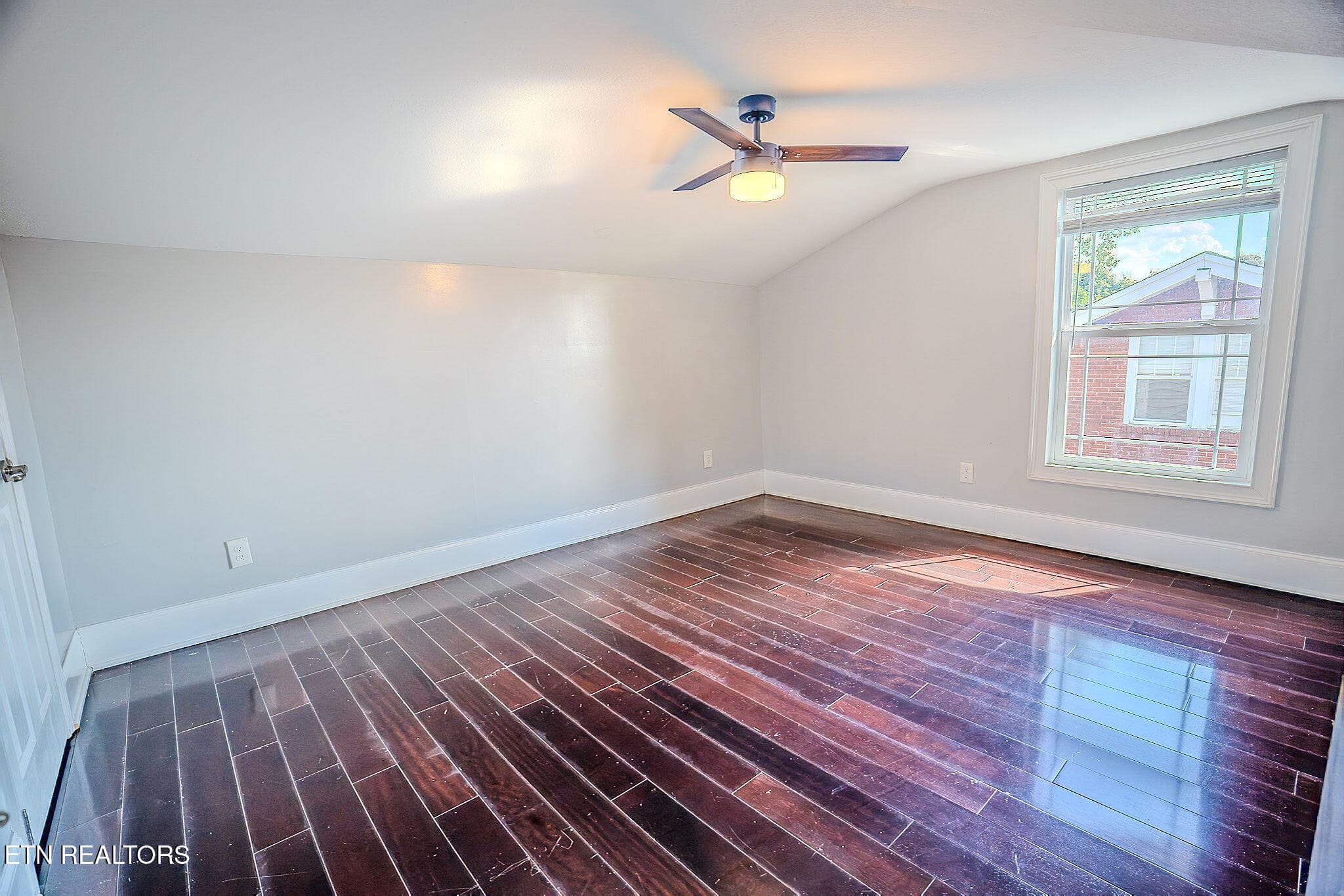 DSC09857-HDR-2 - 2818 Linden Ave, Knoxville, TN 37914