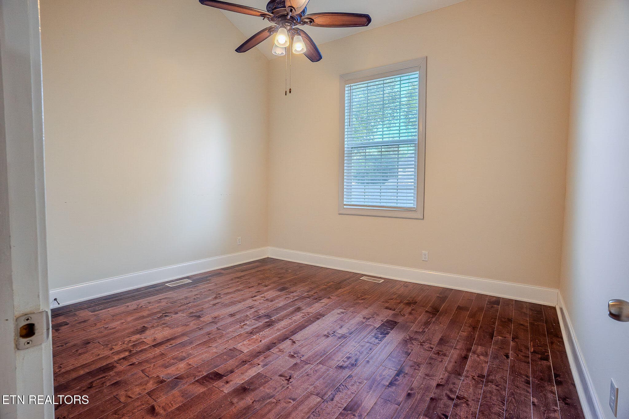 DSC09912-HDR - 2818 Linden Ave, Knoxville, TN 37914