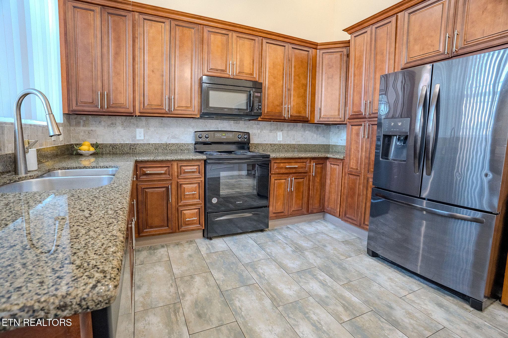 DSC09982-HDR - 2818 Linden Ave, Knoxville, TN 37914