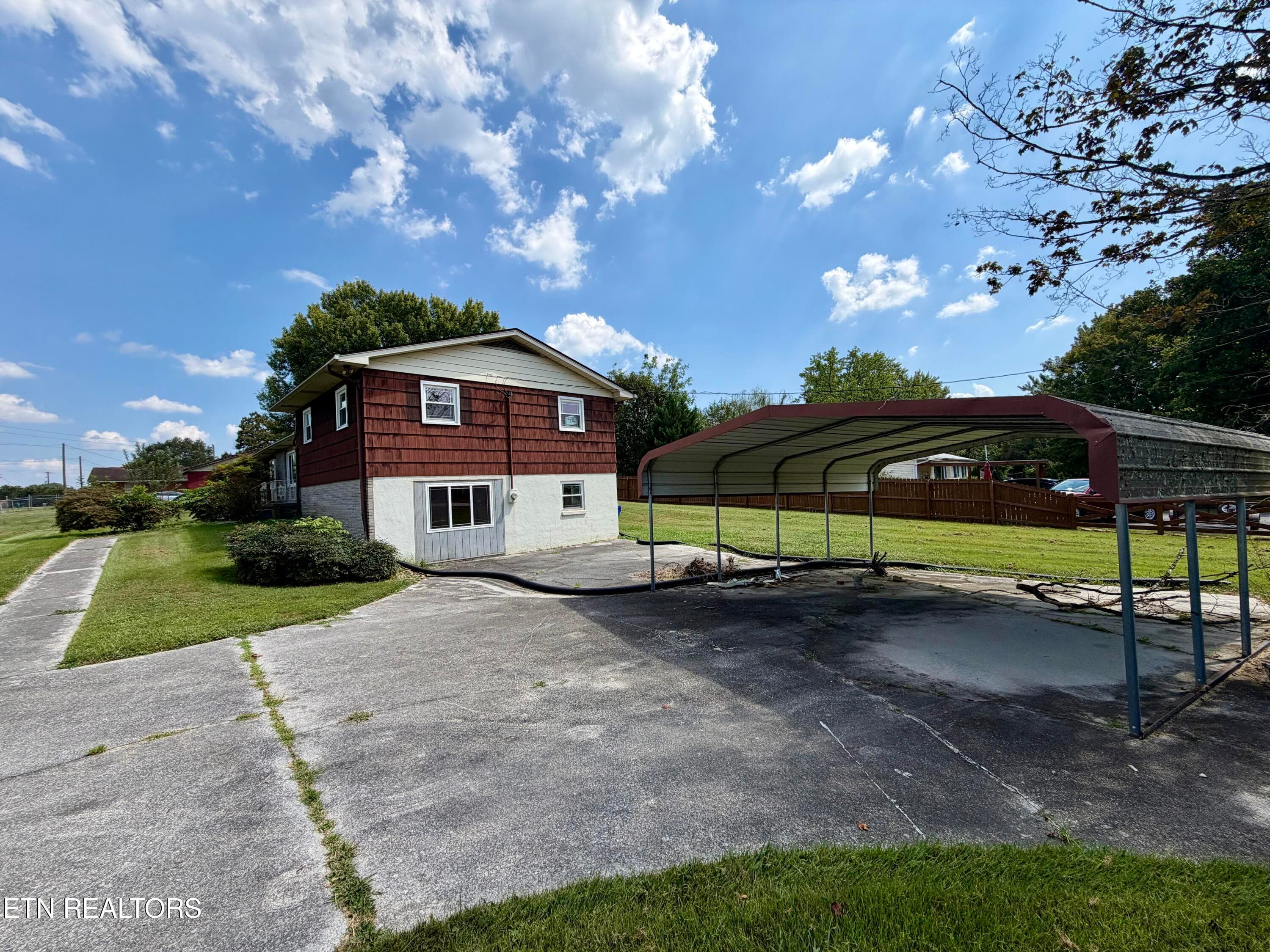 IMG_0052 - 6900 Clowers Drive, Knoxville, TN 37924